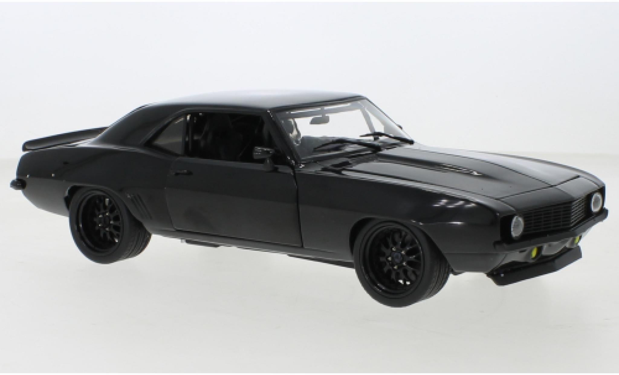 Chevrolet Camaro 1/18 GMP Convict zwart 1969 modelauto