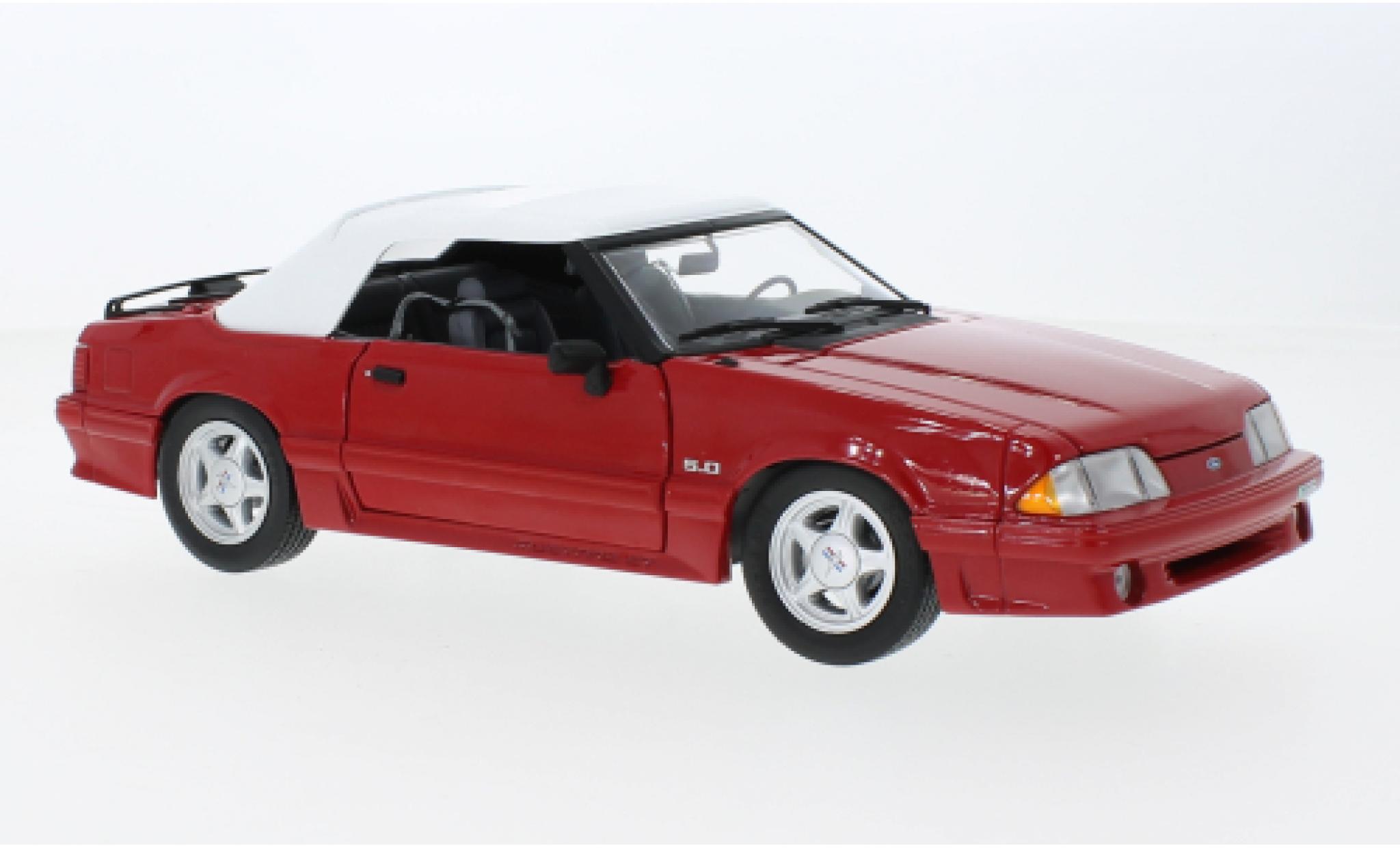 Ford Mustang 1/18 GMP GT Cabriolet rood/wit Beverly Hills Cop II 1991 modelauto