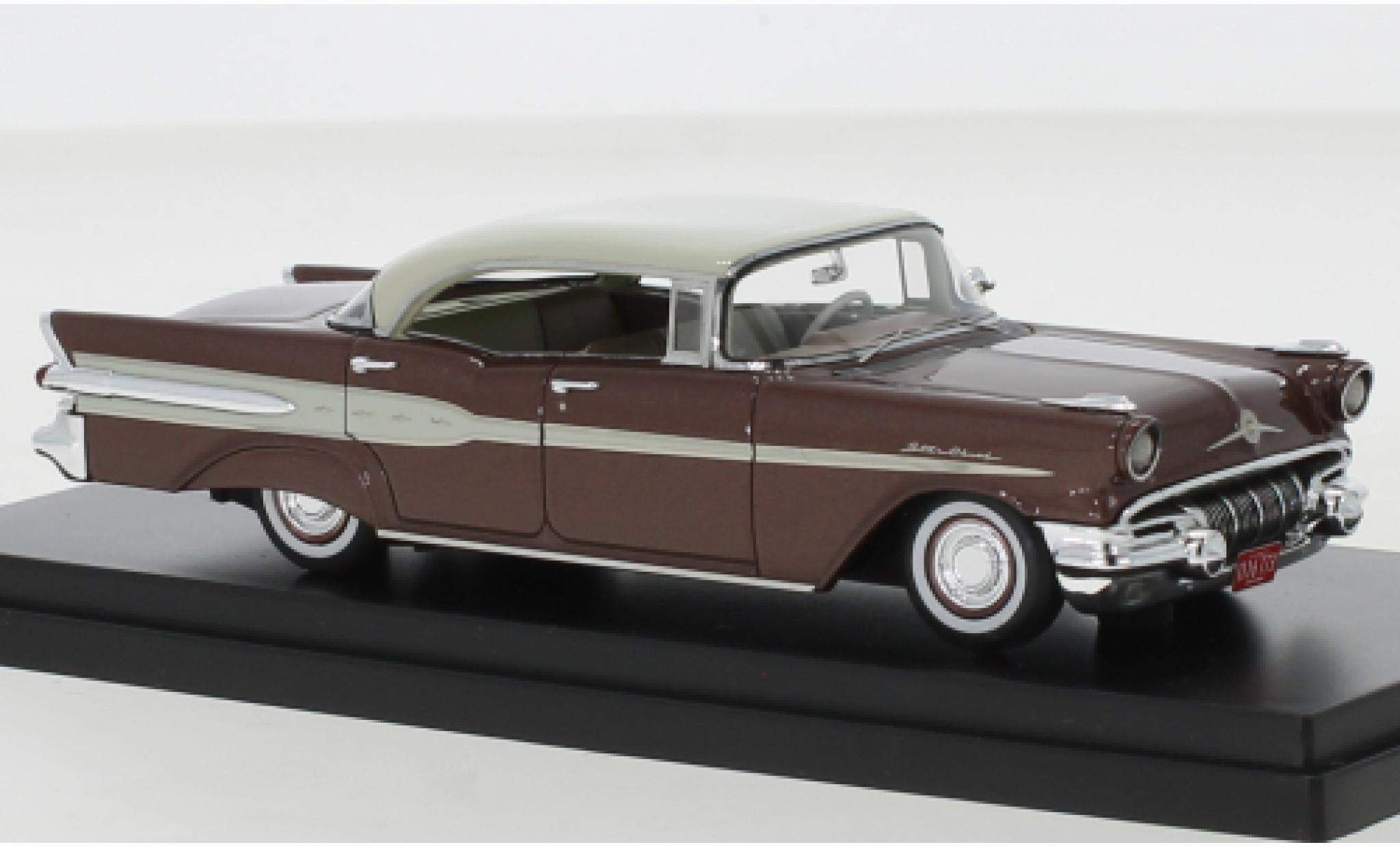 Pontiac Star Chief 1/43 Goldvarg Collections Hardtop metallic rood fonc&eacute;/beige 1957 modelauto