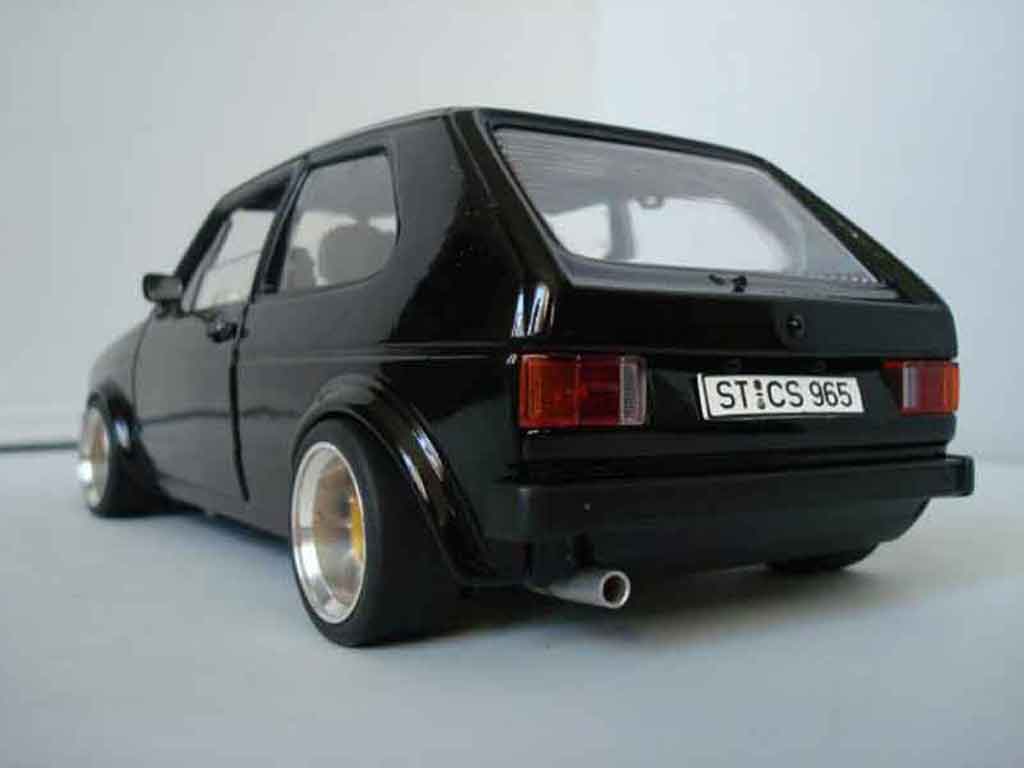 Volkswagen Golf GTI German Look jantes bords larges 1/18 Solido