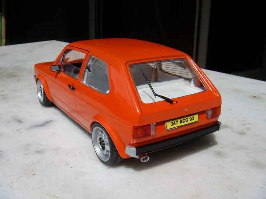 Volkswagen Golf GTI jantes ATS 15 pouces oranje 1/18 Solido