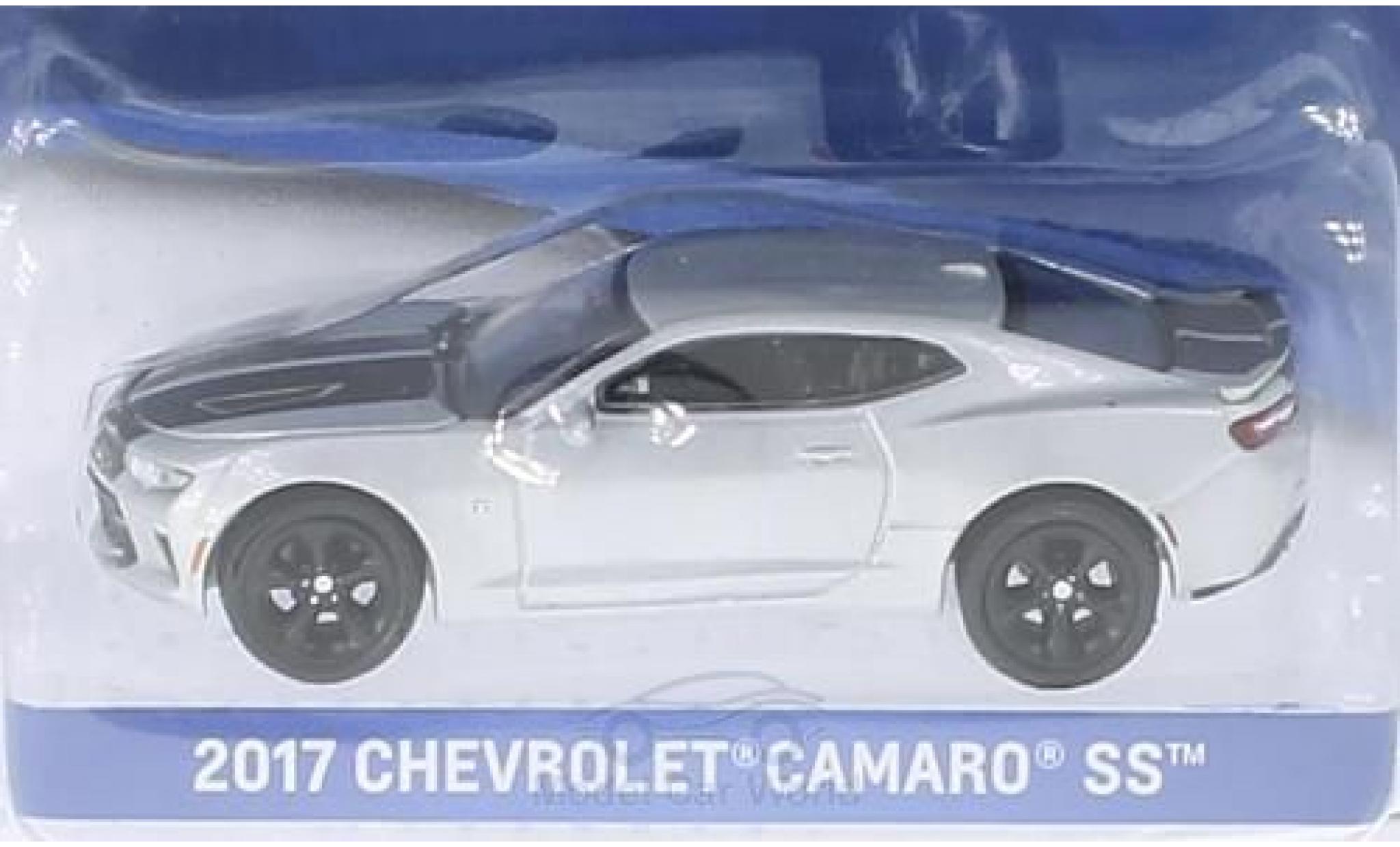 Chevrolet Camaro 1/64 Greenlight SS grijs/zwart 2017 ohne Vitrine modelauto