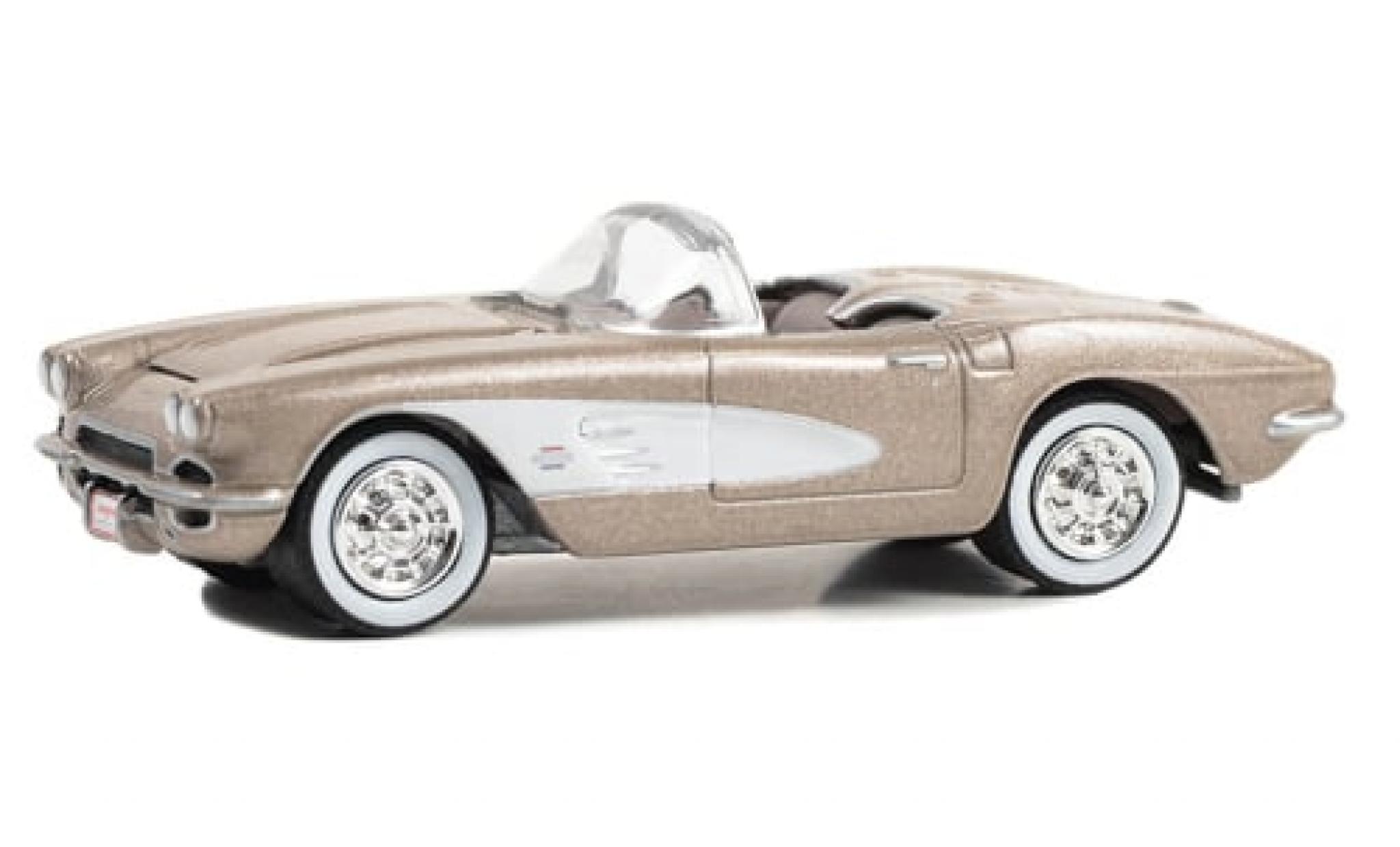 Chevrolet Corvette 1/64 Greenlight (C1) Cabriolet metallic beige 1961 1:64 modelauto