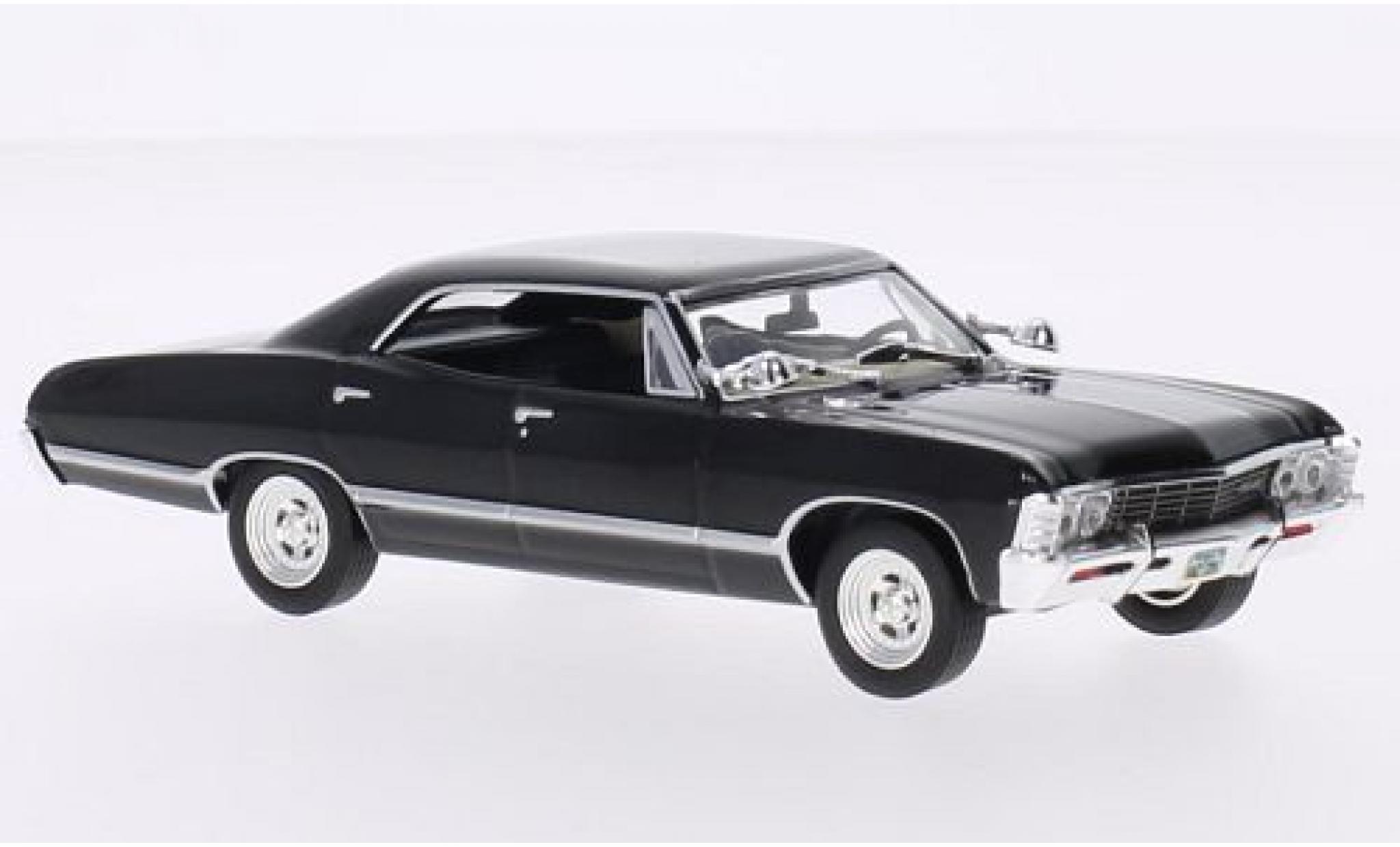 Chevrolet Impala 1/43 Greenlight Sport Sedan zwart Supernatural TV Series 1967 modelauto