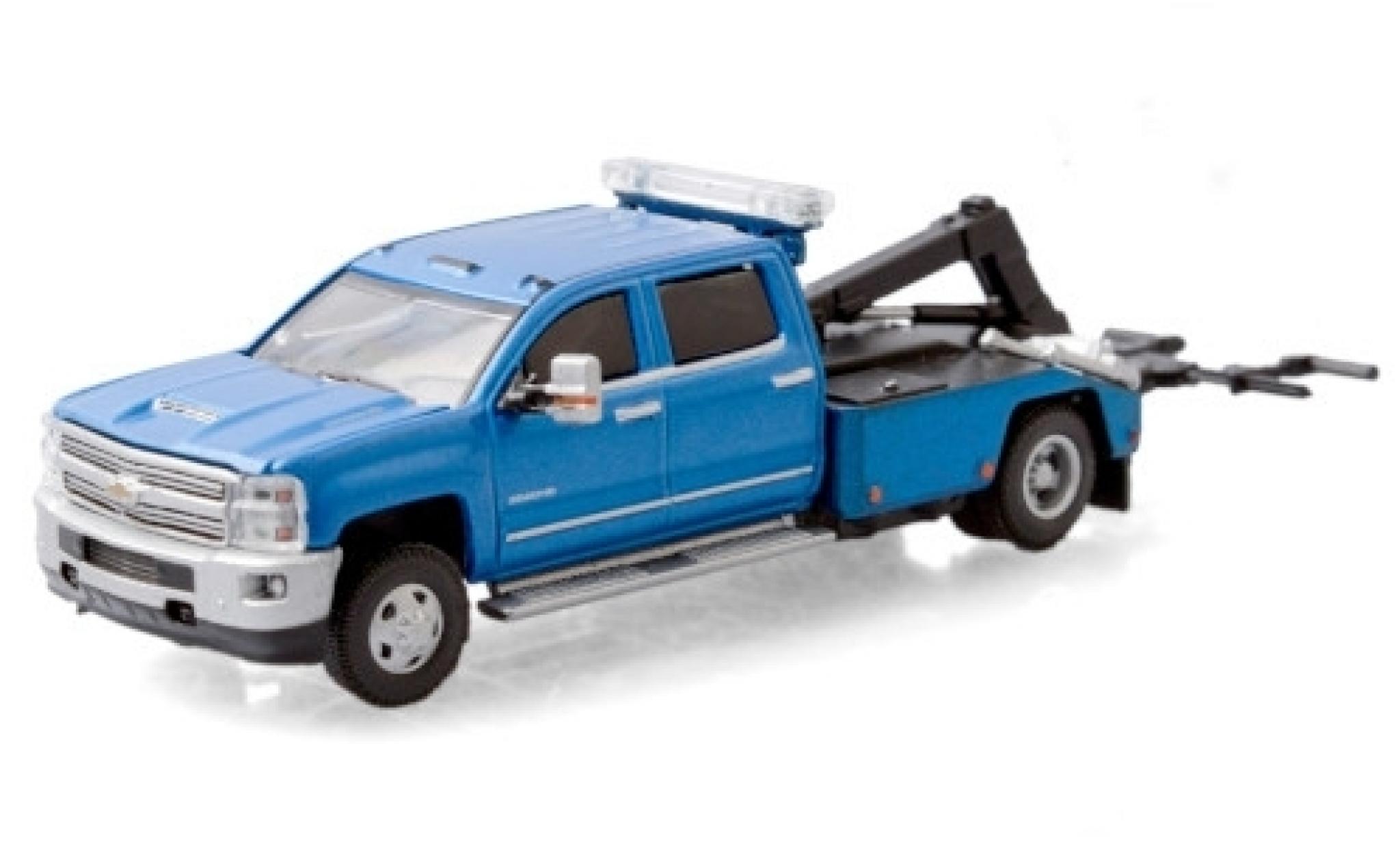 Chevrolet Silverado 1/64 Greenlight 3500 HD Wrecker metallic blauw 2018 modelauto