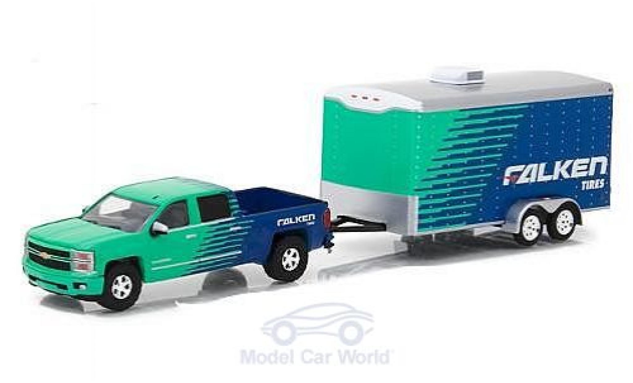 Chevrolet Silverado 1/64 Greenlight groen/blauw Falken Tire 2015 mit Anh&auml;nger modelauto