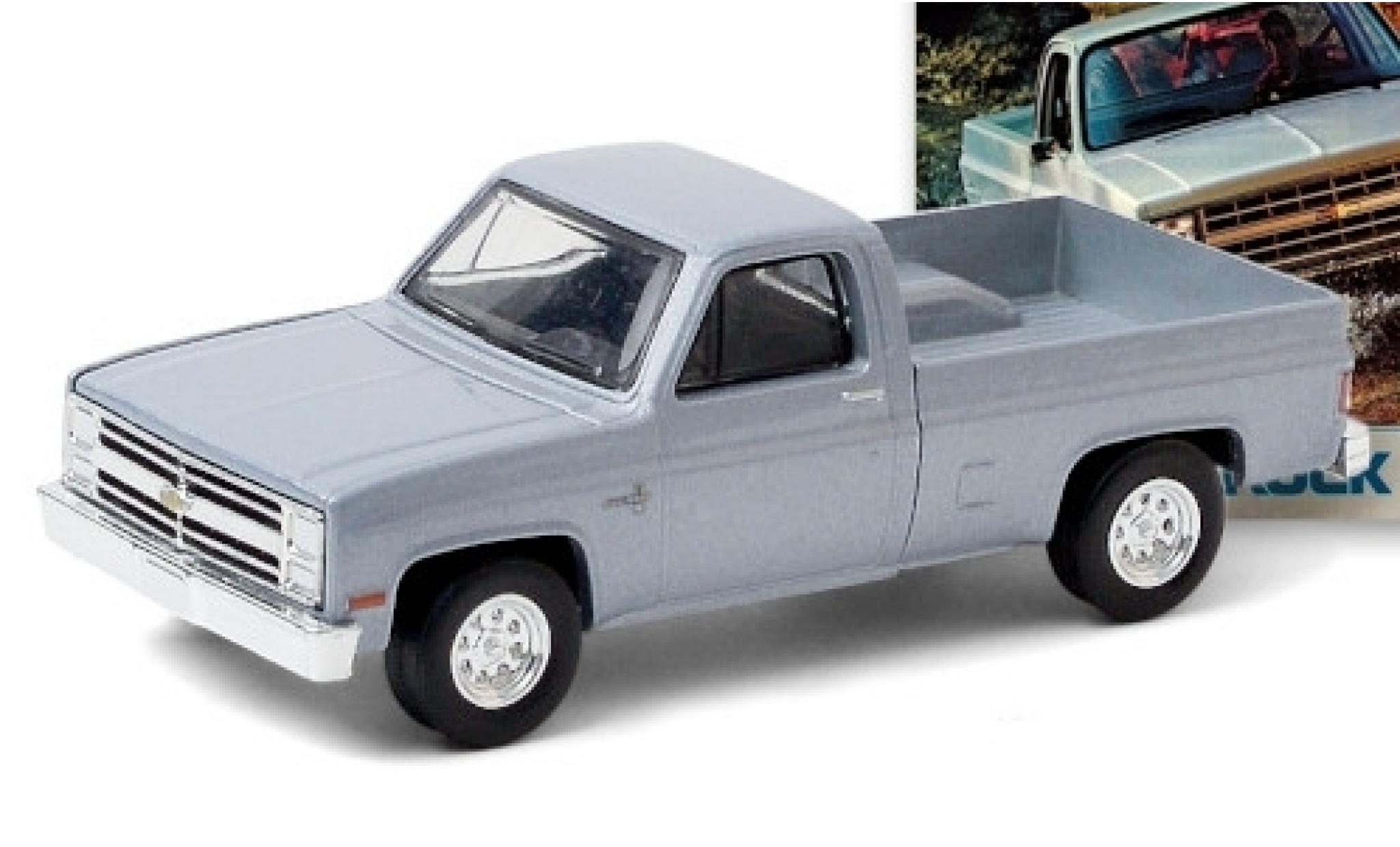 Chevrolet Silverado 1/64 Greenlight metallic grijs 1985 modelauto