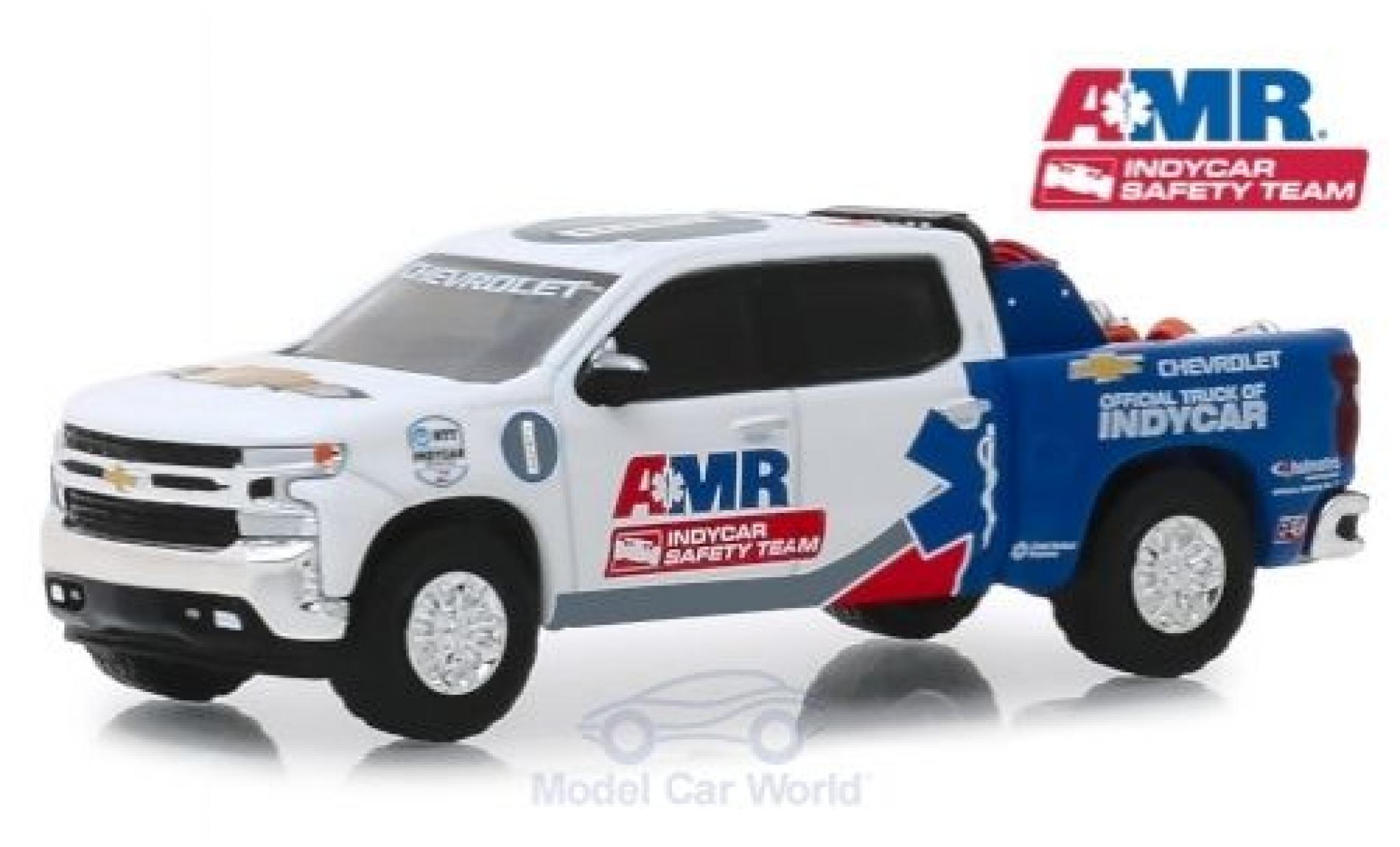 Chevrolet Silverado 1/64 Greenlight wit/blauw Indy Car Saftey Team 2019 modelauto