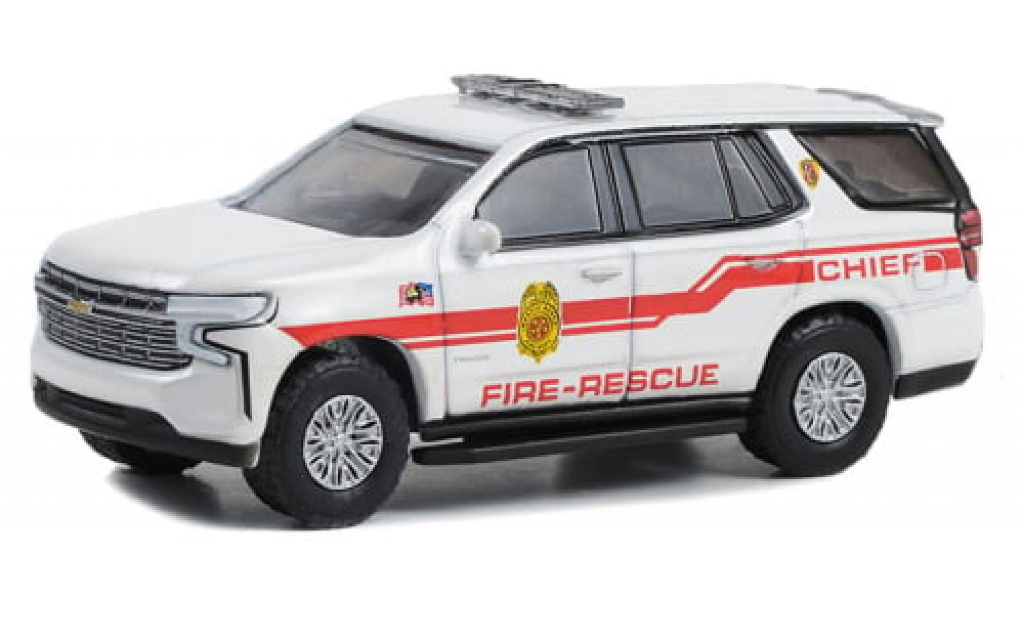 Chevrolet Tahoe 1/64 Greenlight Mastic Beach Fire Department 2021 1:64 modelauto