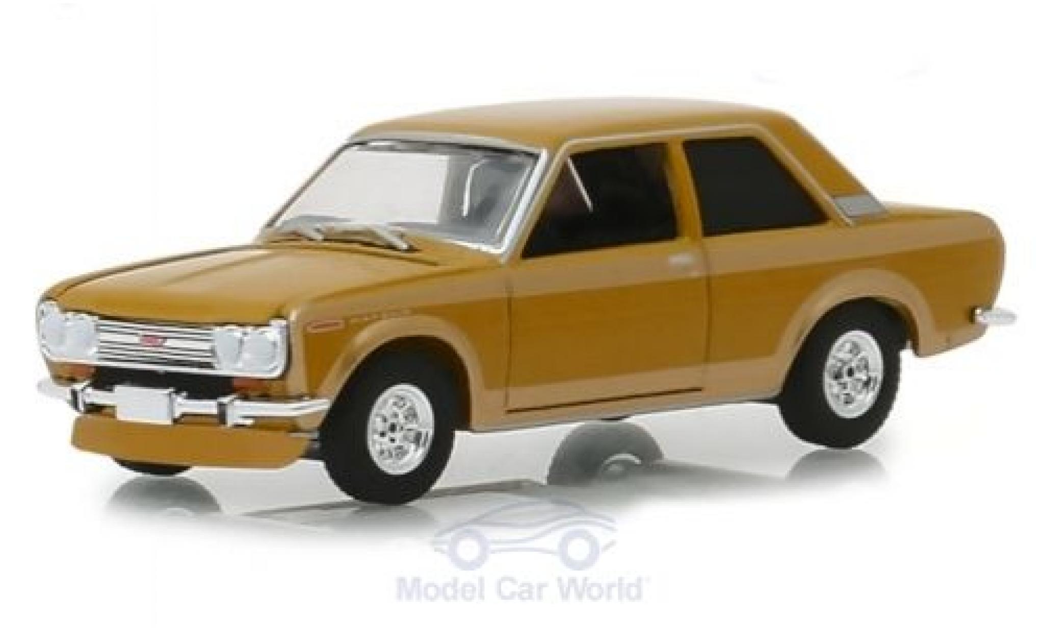 Datsun 510 1/64 Greenlight beige 1968 modelauto