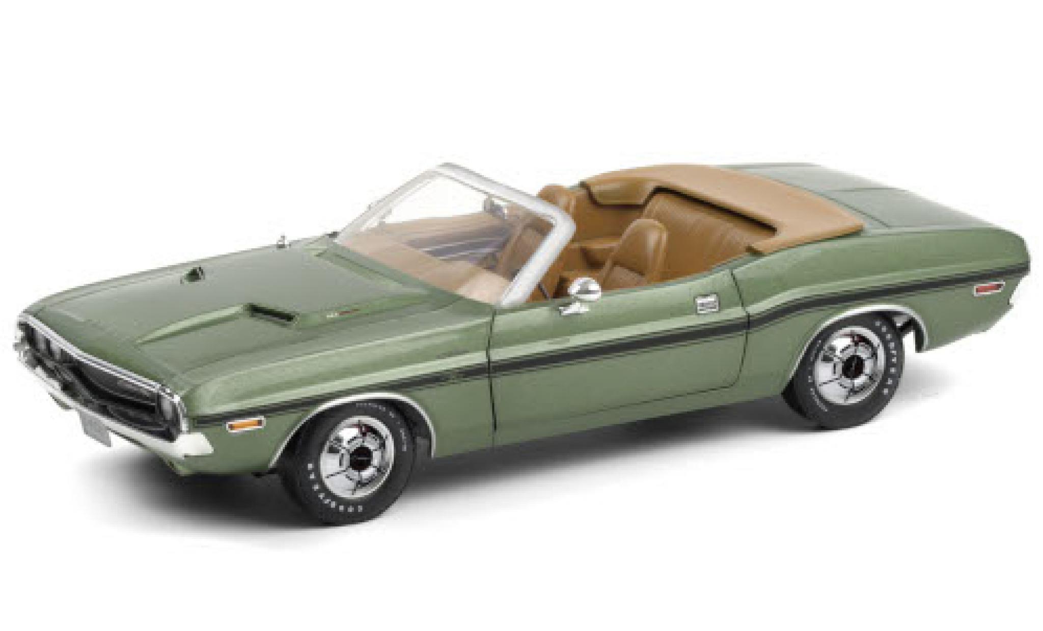 Dodge Challenger 1/18 Greenlight R/T 383 Cabriolet metallic groen/zwart 1970 modelauto