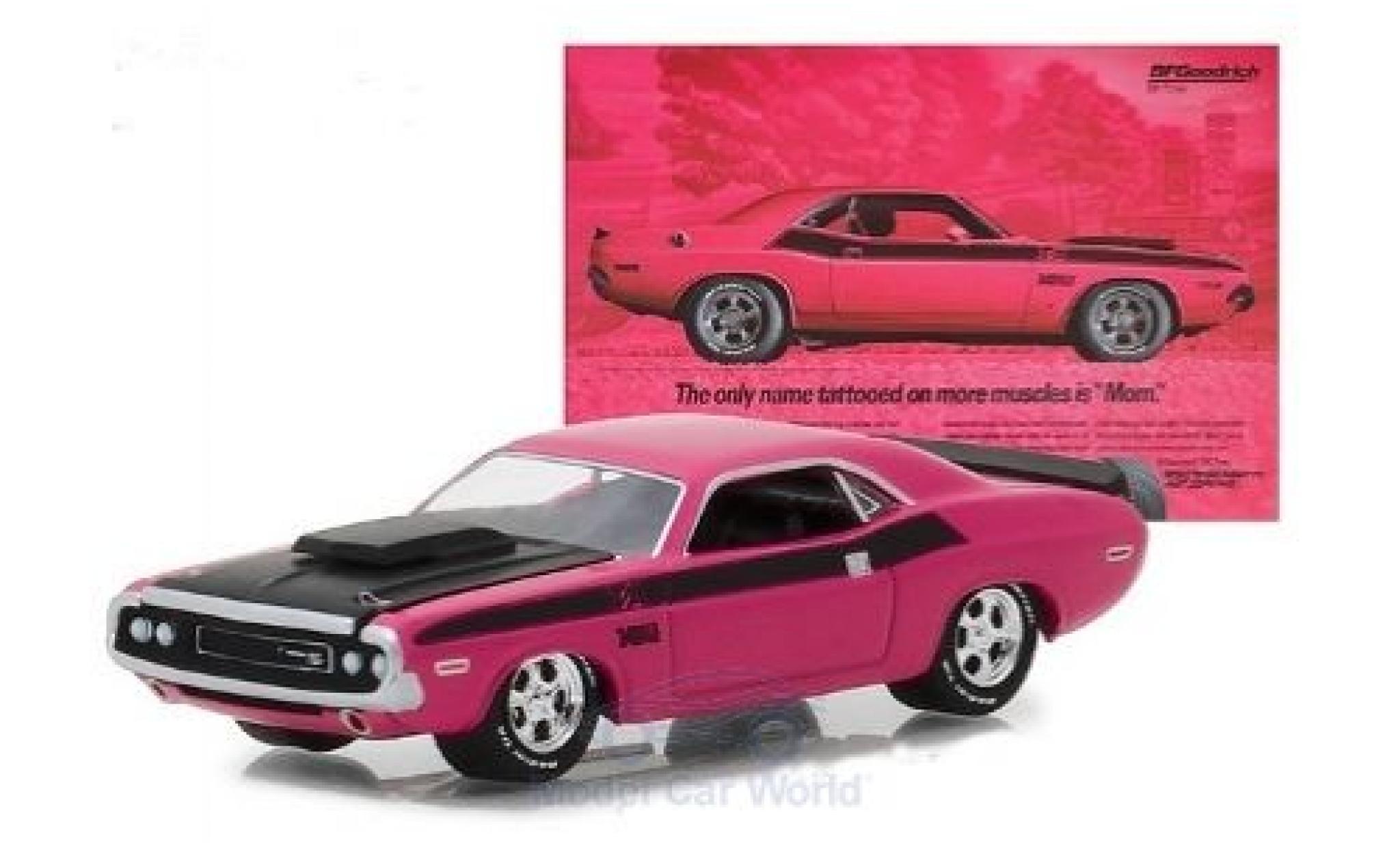 Dodge Challenger 1970 1/64 Greenlight T/A roze/zwart 1970 modelauto