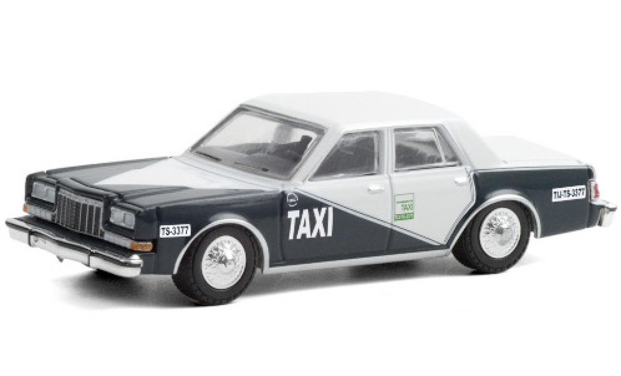 Dodge Diplomat 1/64 Greenlight 1984 Tijuana Mexiko Taxi modelauto