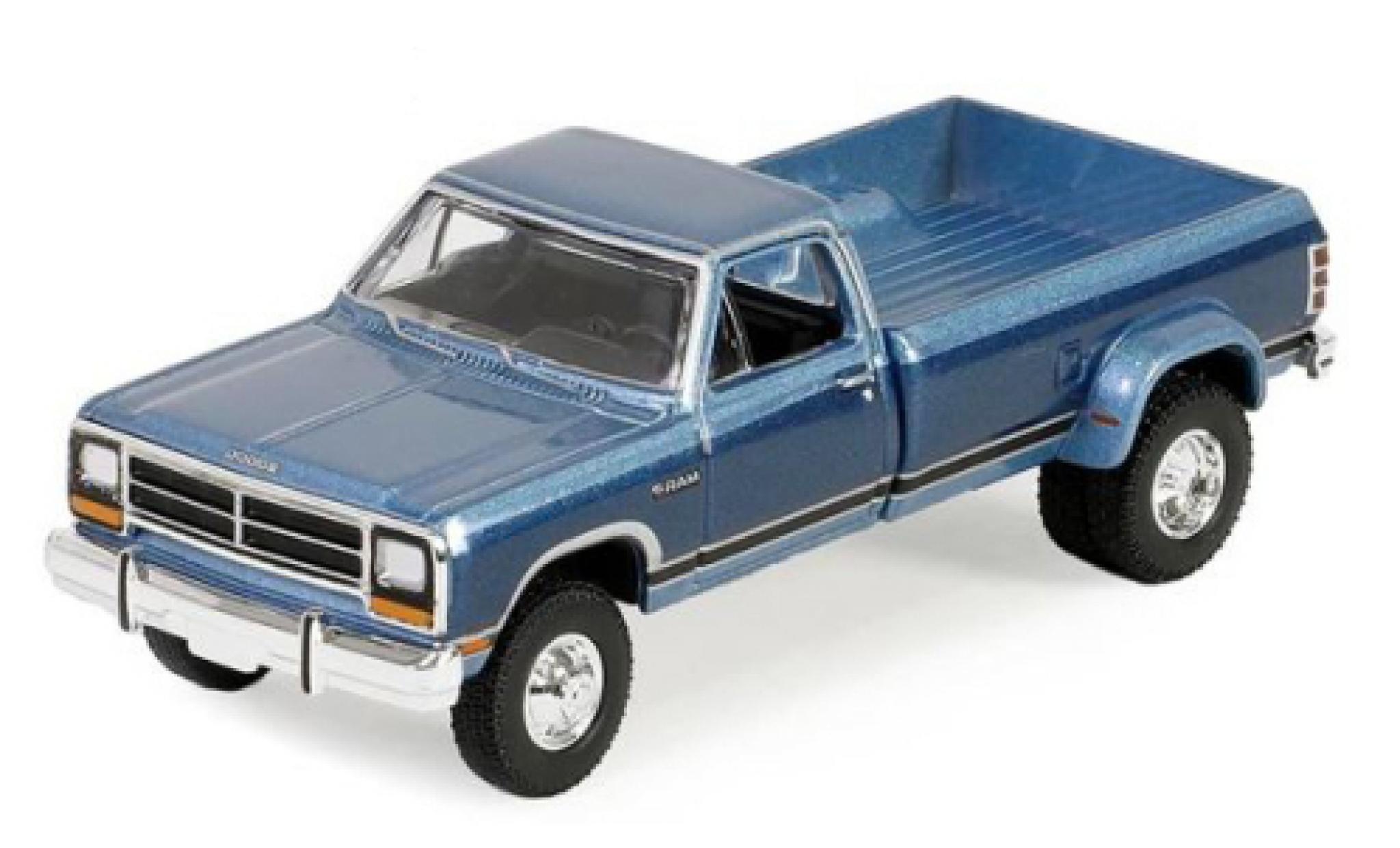 Dodge RAM 1/64 Greenlight D-350 Dually metallic blauw/blauw 1989 1:64 modelauto