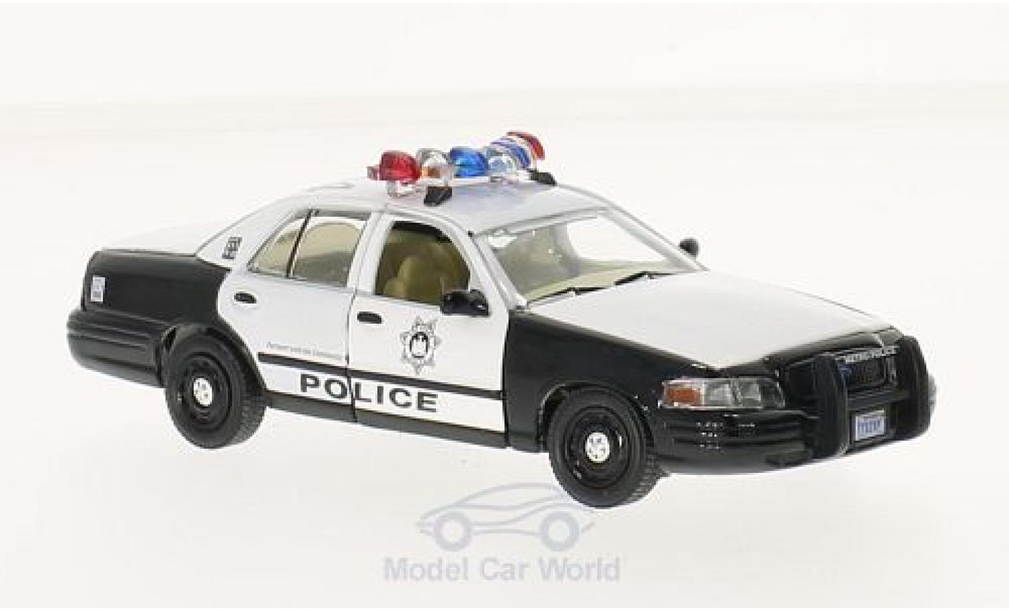 Ford Crown 1/43 Greenlight Victoria Politie Interceptor zwart/wit The Hangover 2009 2000 modelauto