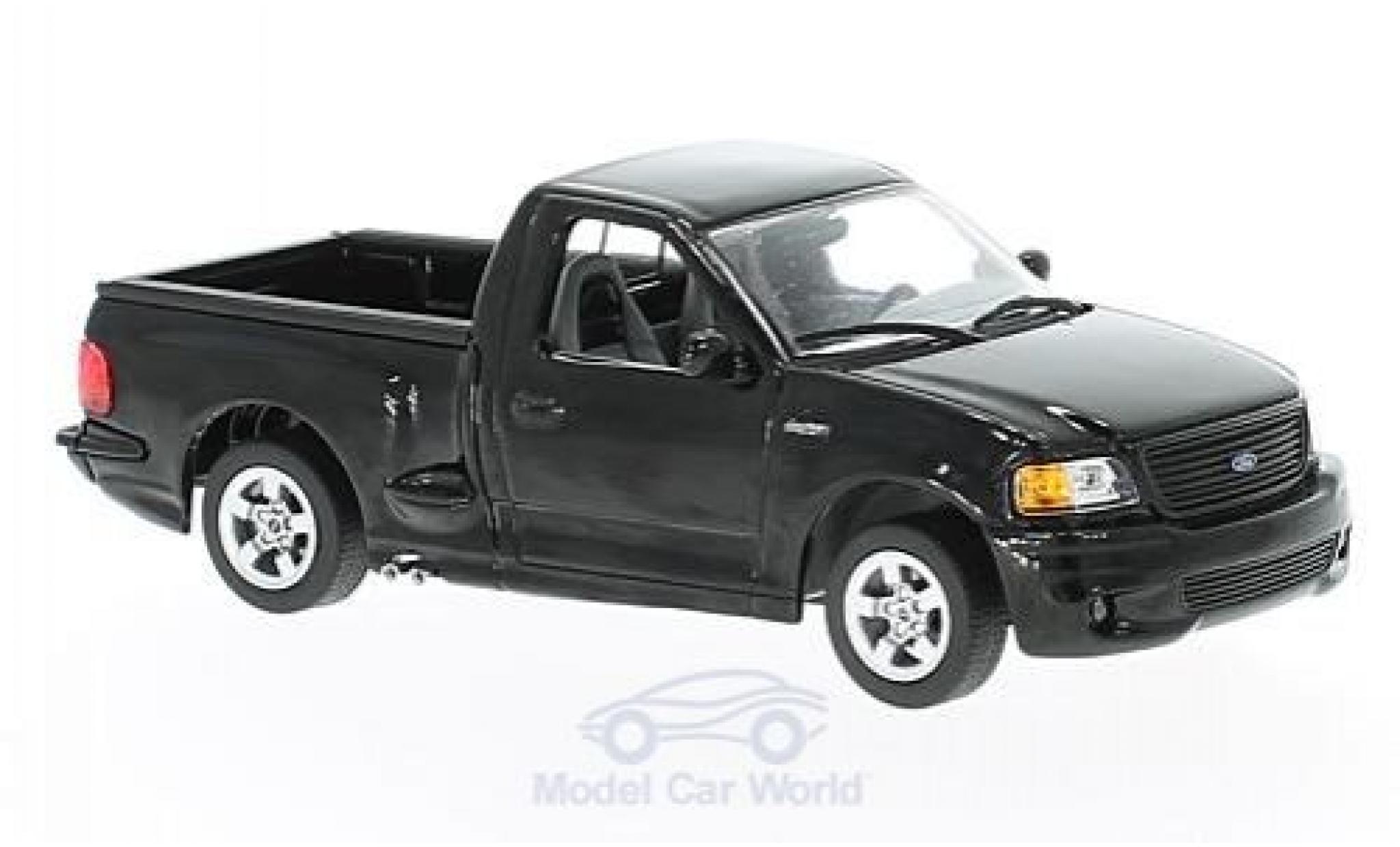 Ford F-1 1/43 Greenlight 50 SVT Lightning zwart 1999 modelauto
