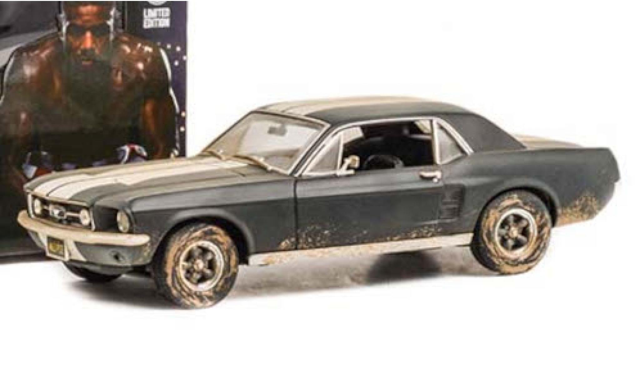 Ford Mustang 1/43 Greenlight blauw/wit Creed II 1967 verschmutzt modelauto