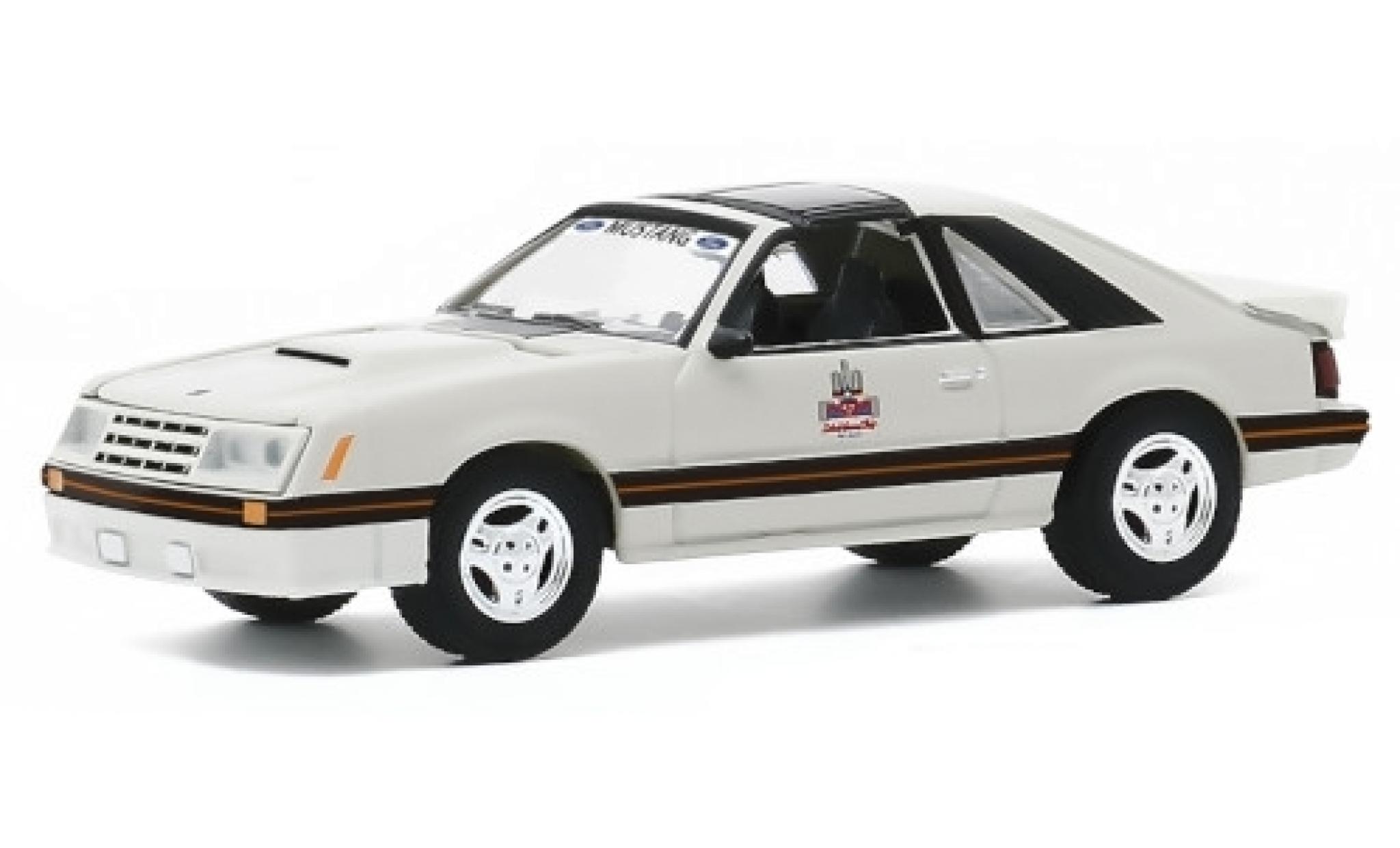 Ford Mustang 1/64 Greenlight GP Detroit 1979 1982 Official Pace Car modelauto