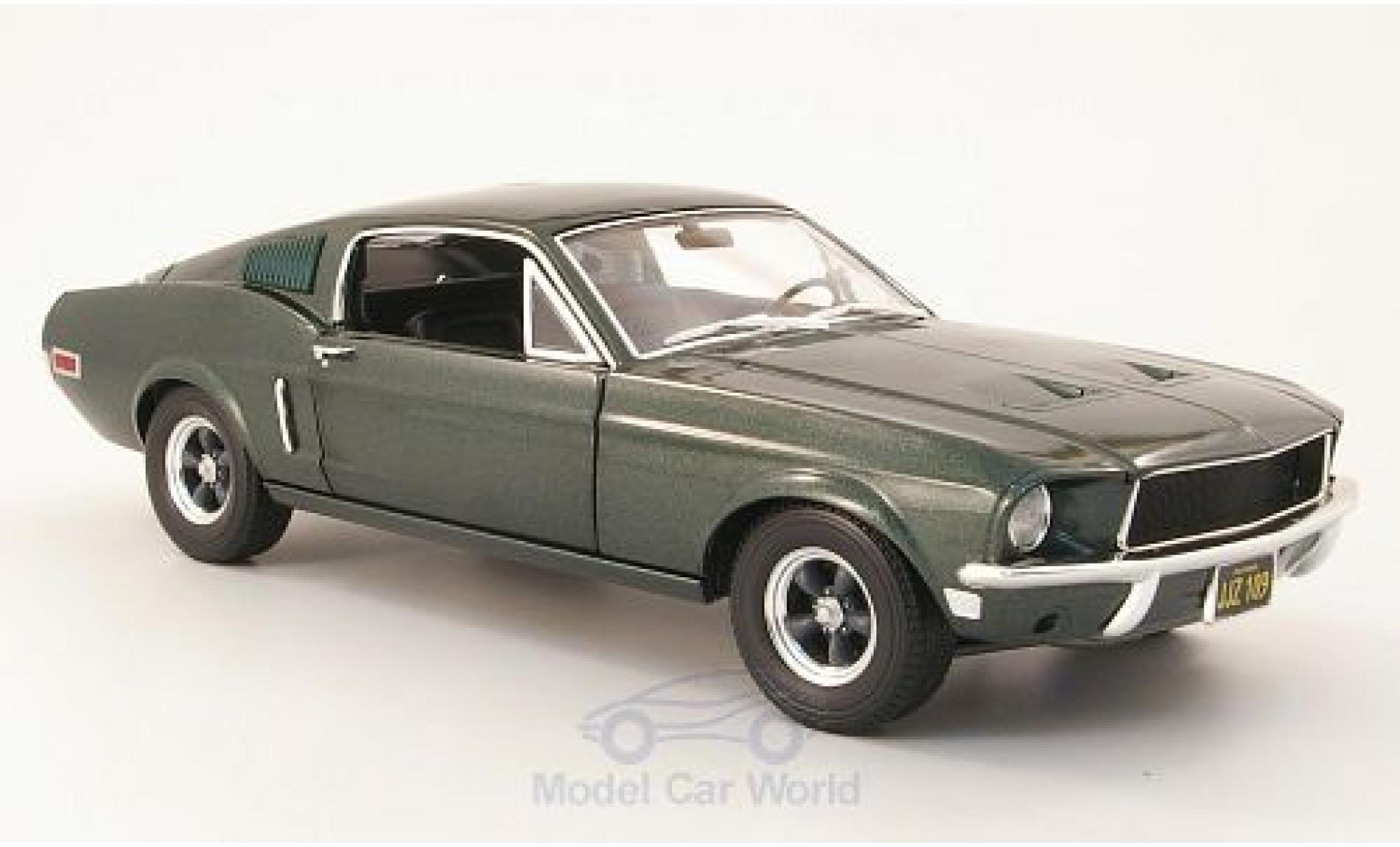 Ford Mustang 1/18 Greenlight GT metallic groen Bullitt 1968 modelauto