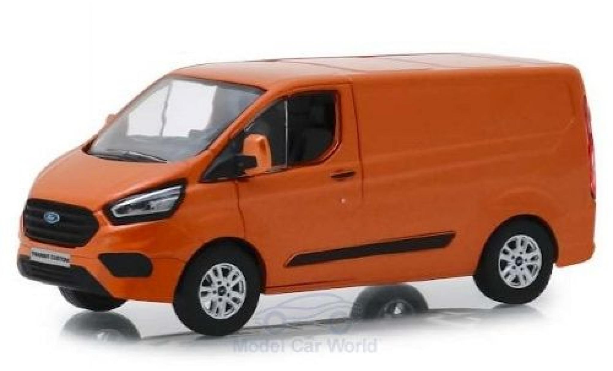 Ford Transit 1/43 Greenlight Custom (V362) MCA Sport metallic oranje 2018 modelauto