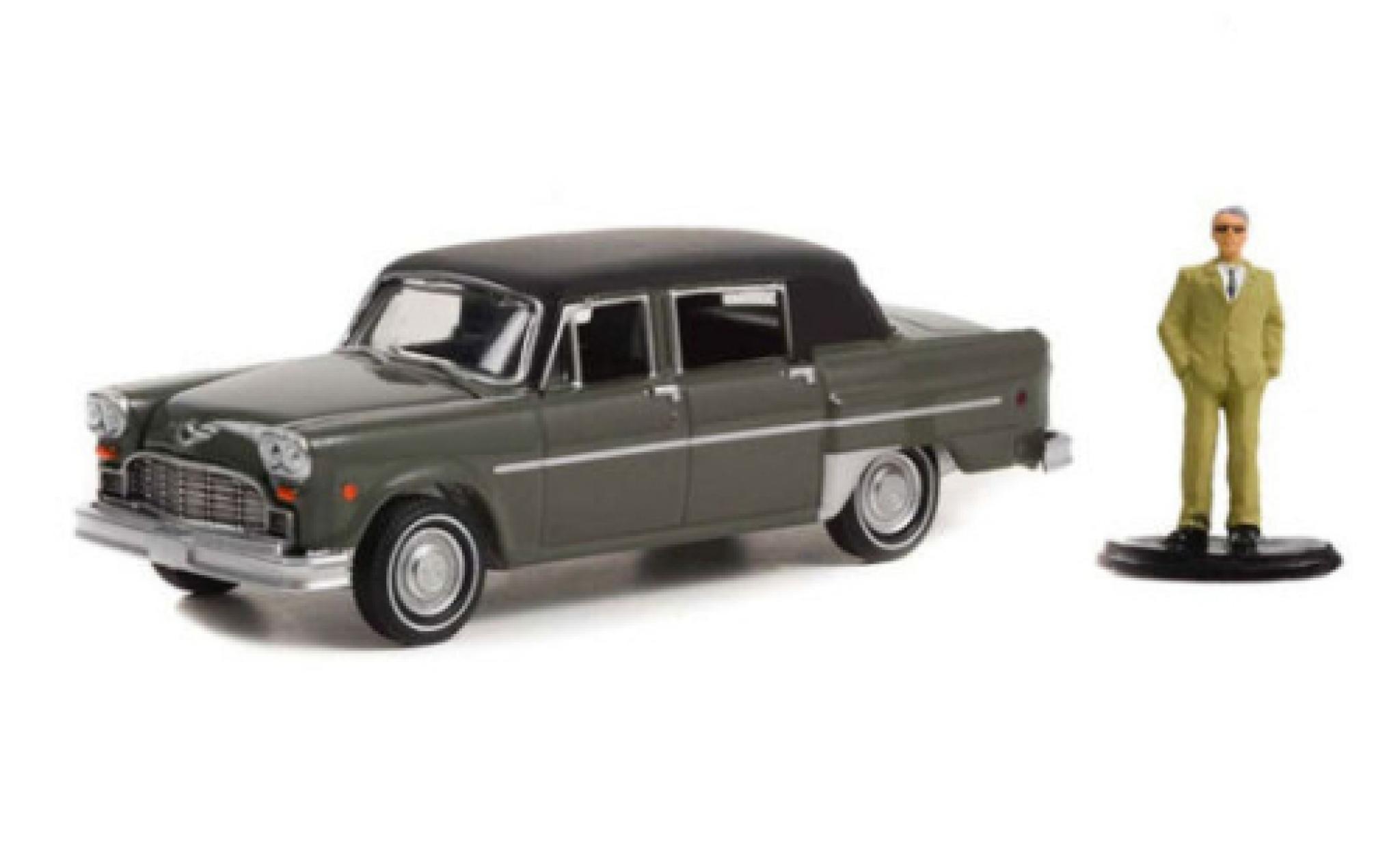 Checker Marathon 1/64 Greenlight A12-E grijs/zwart 1982 modelauto