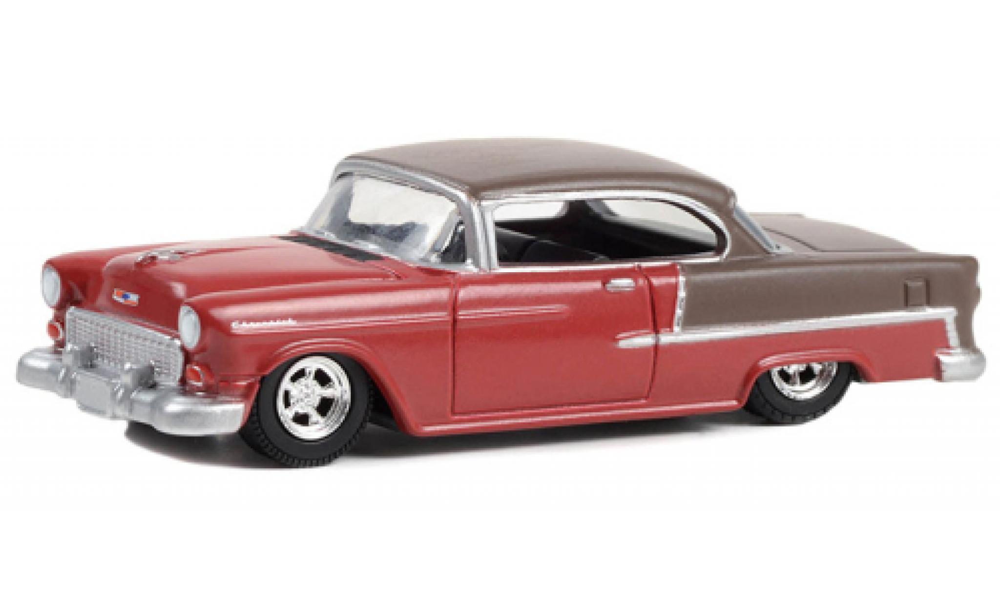 Chevrolet Bel Air 1/64 Greenlight Bel air grijs/rood fonc&eacute; 1955 modelauto