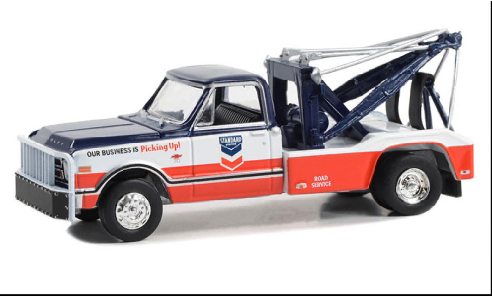 Chevrolet C-30 1/64 Greenlight Dually Wrecker Standard huile 1968 modelauto