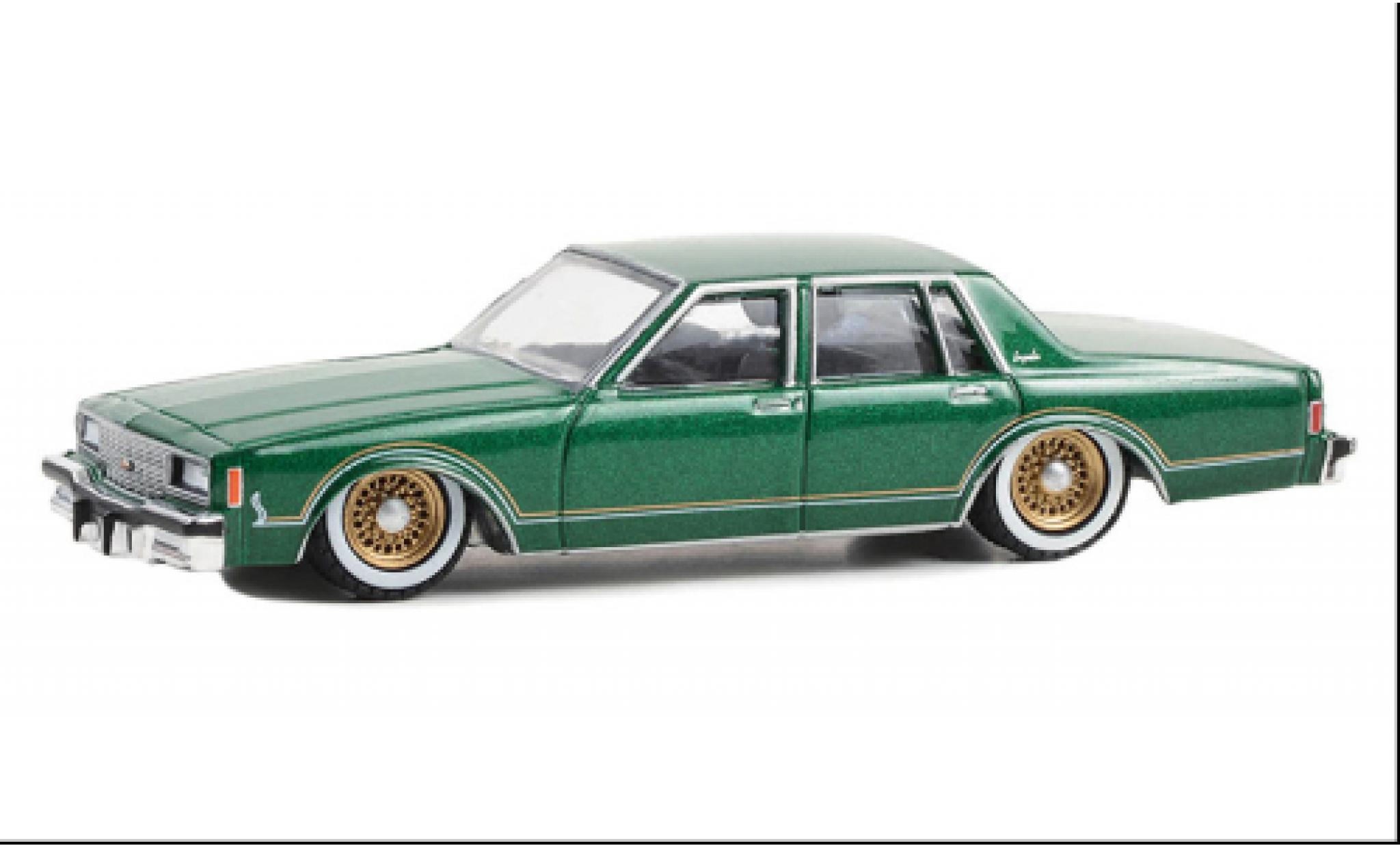 Chevrolet Impala 1/64 Greenlight metallic groen 1985 modelauto