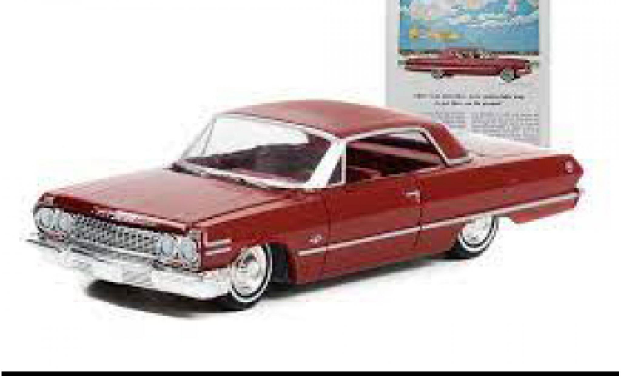 Chevrolet Impala 1/64 Greenlight Sport Coupe rood fonc&eacute; 1963 modelauto