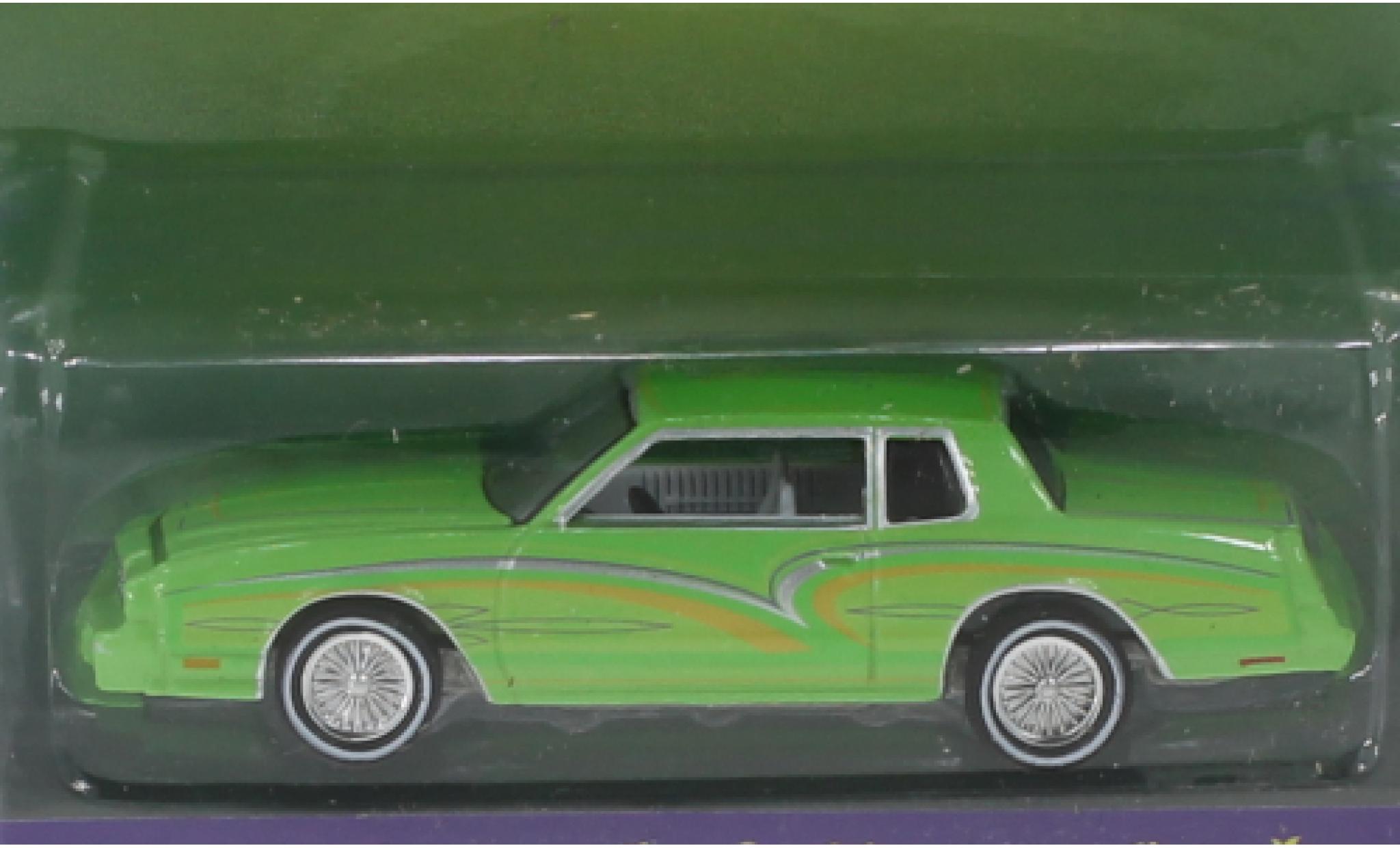 Chevrolet Monte Carlo 1/64 Greenlight groen/Dekor 1972 modelauto