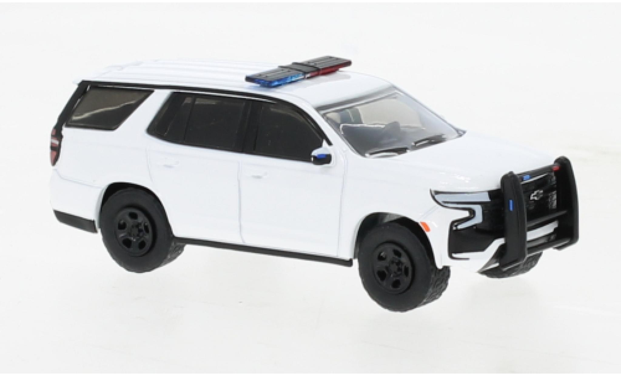 Chevrolet Tahoe 1/64 Greenlight Politie Pursuit Vehicle wit Politie (USA) 2022 modelauto