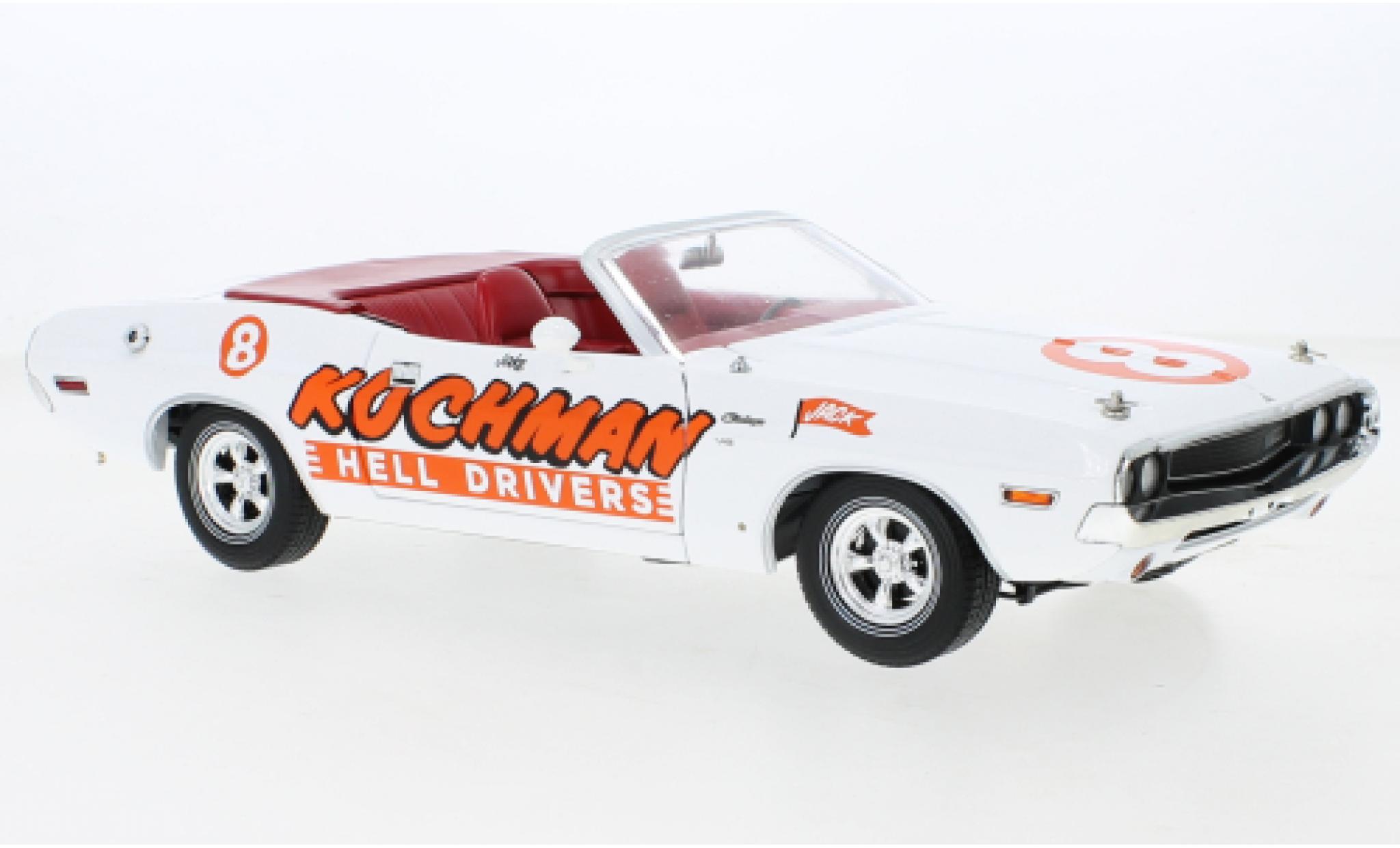 Dodge Challenger 1/18 Greenlight Cabriolet wit Kochman Hell Drivers 1970 modelauto