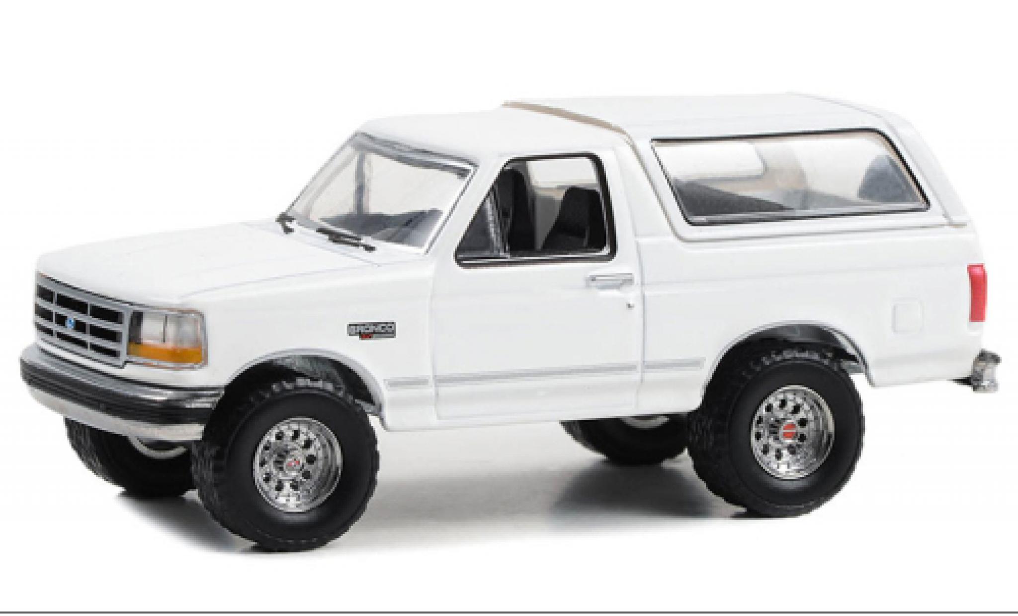 Ford Bronco 1/64 Greenlight XLT wit 1993 modelauto