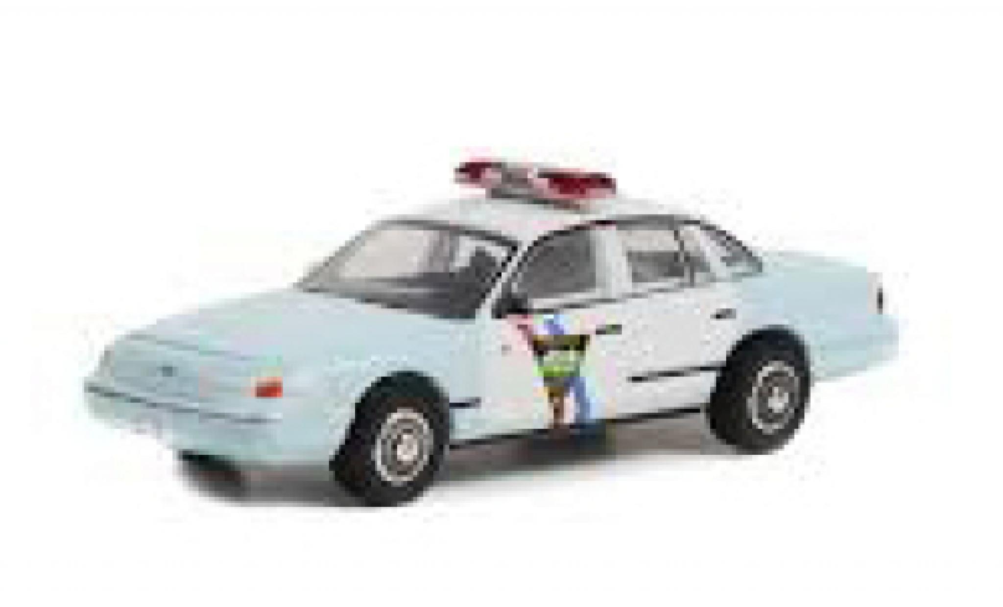 Ford Crown 1/64 Greenlight Victoria Politie Interceptor South Dakota autoroute Patrol 1992 modelauto