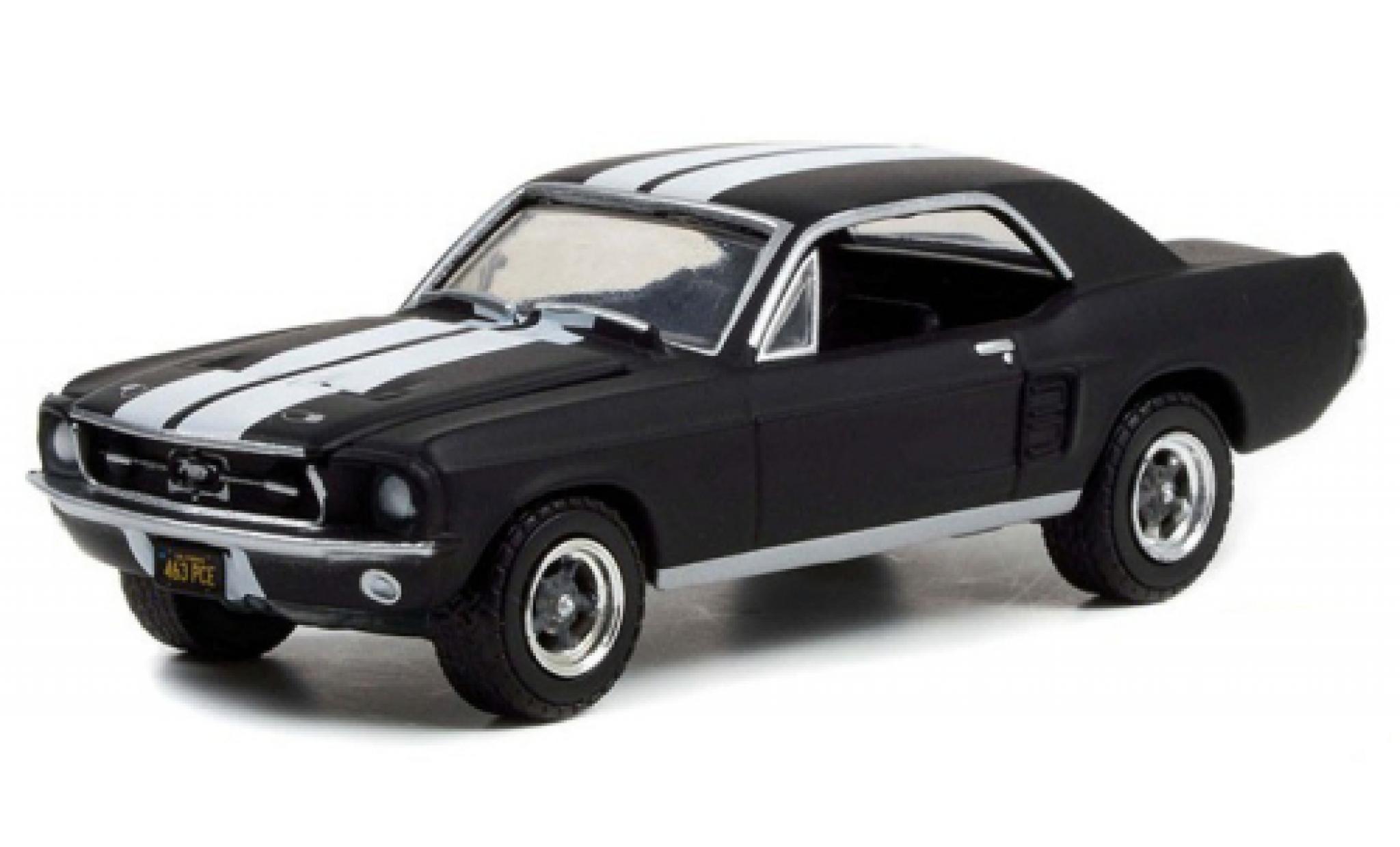 Ford Mustang 1/64 Greenlight matt-zwart/wit Creed II 1967 modelauto