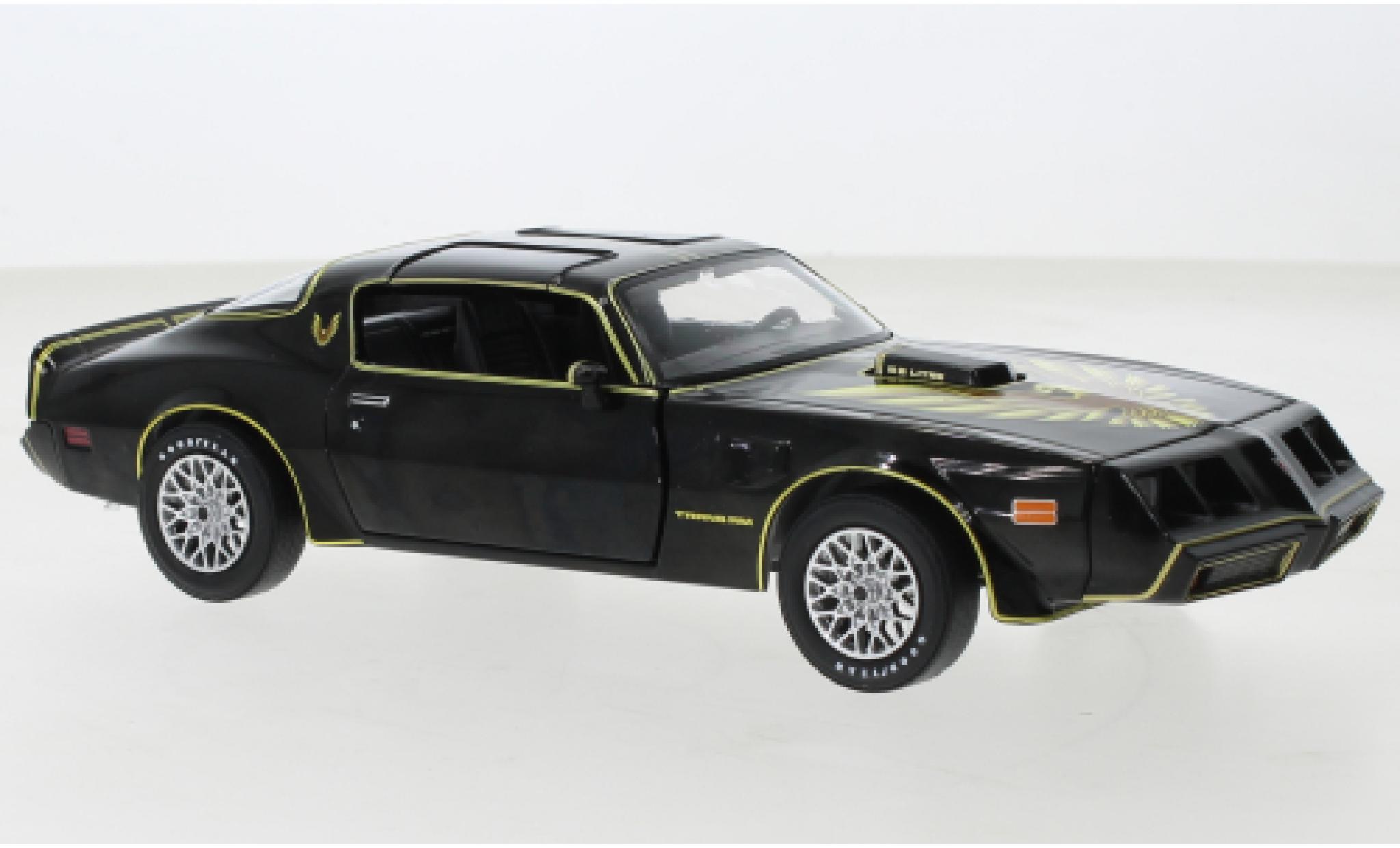 Pontiac Firebird 1/24 Greenlight Trans Am zwart Rocky II 1979 modelauto