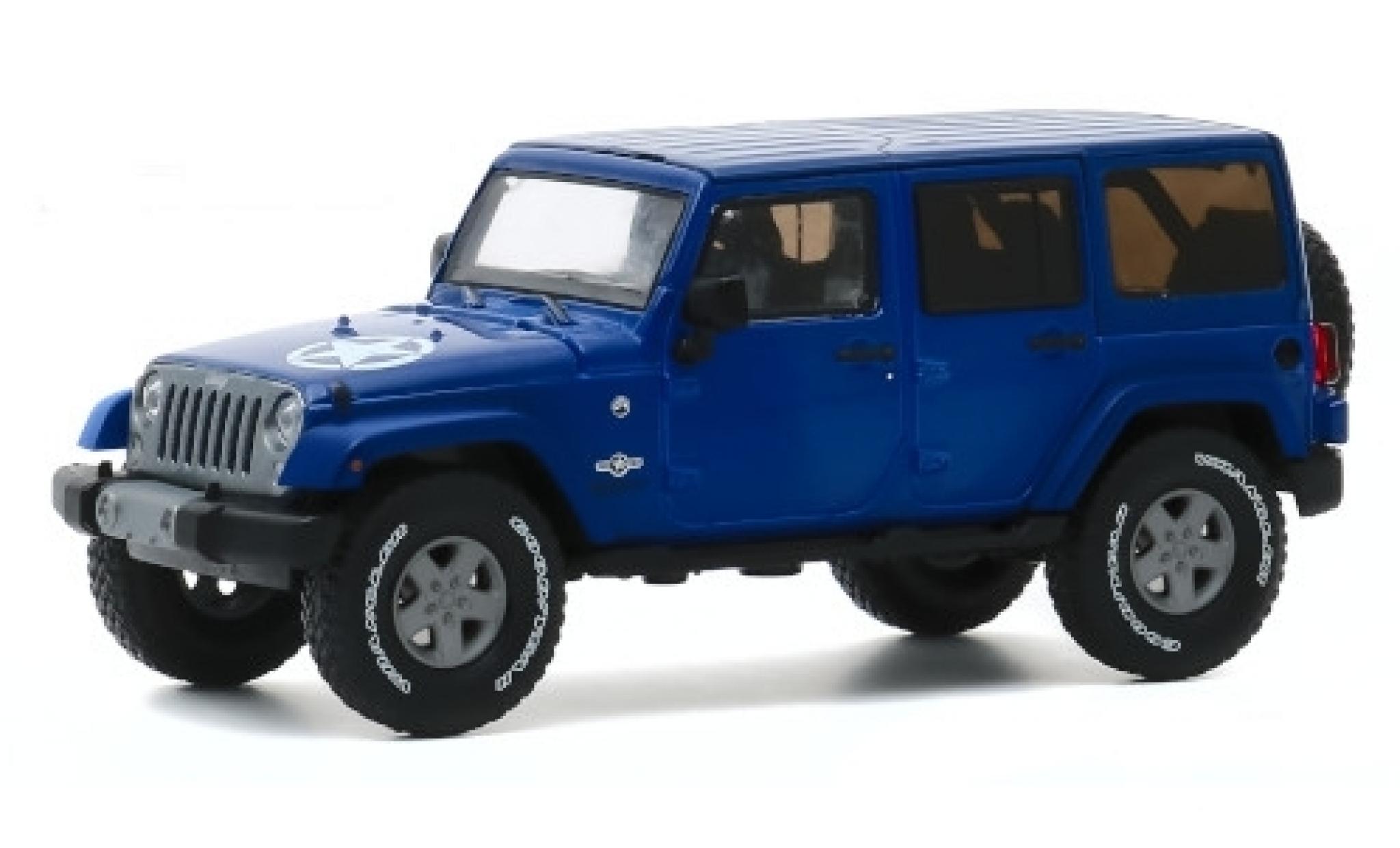 Jeep Wrangler 1/43 Greenlight Unlimited Freedom Edition blauw/Dekor 2013 modelauto