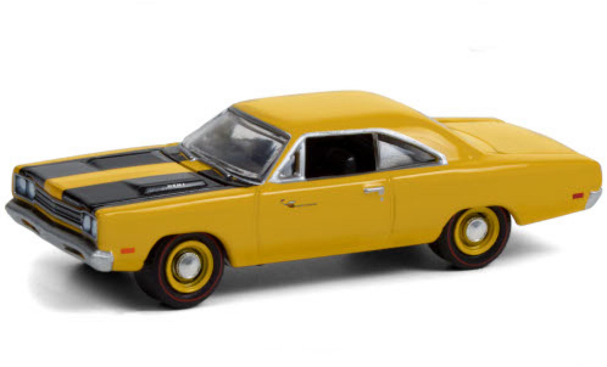 Plymouth Road Runner 1/64 Greenlight geel/zwart 1969 Pawn Stars modelauto