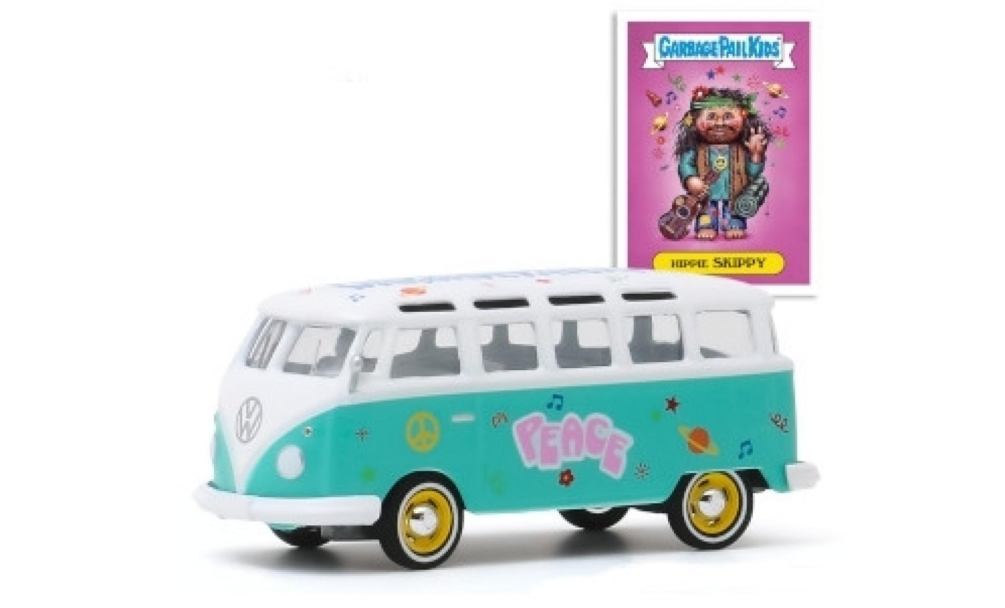 Volkswagen T1 1/64 Greenlight Samba t&uuml;rkis/wit GarbagePailKids Hippie Skippy modelauto