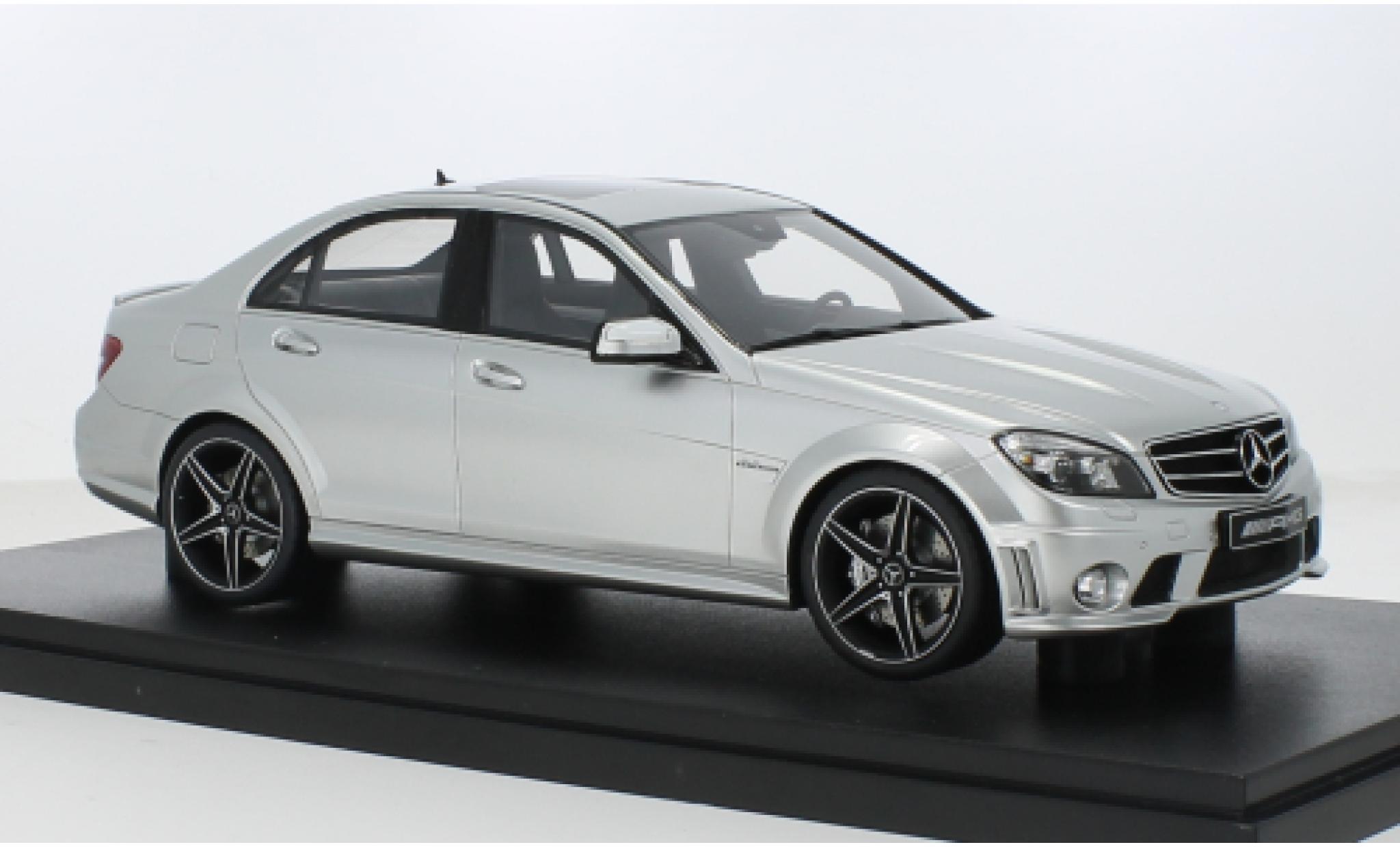 Mercedes Classe C 1/18 GT Spirit C63 AMG (W204) grijs 1:18 modelauto