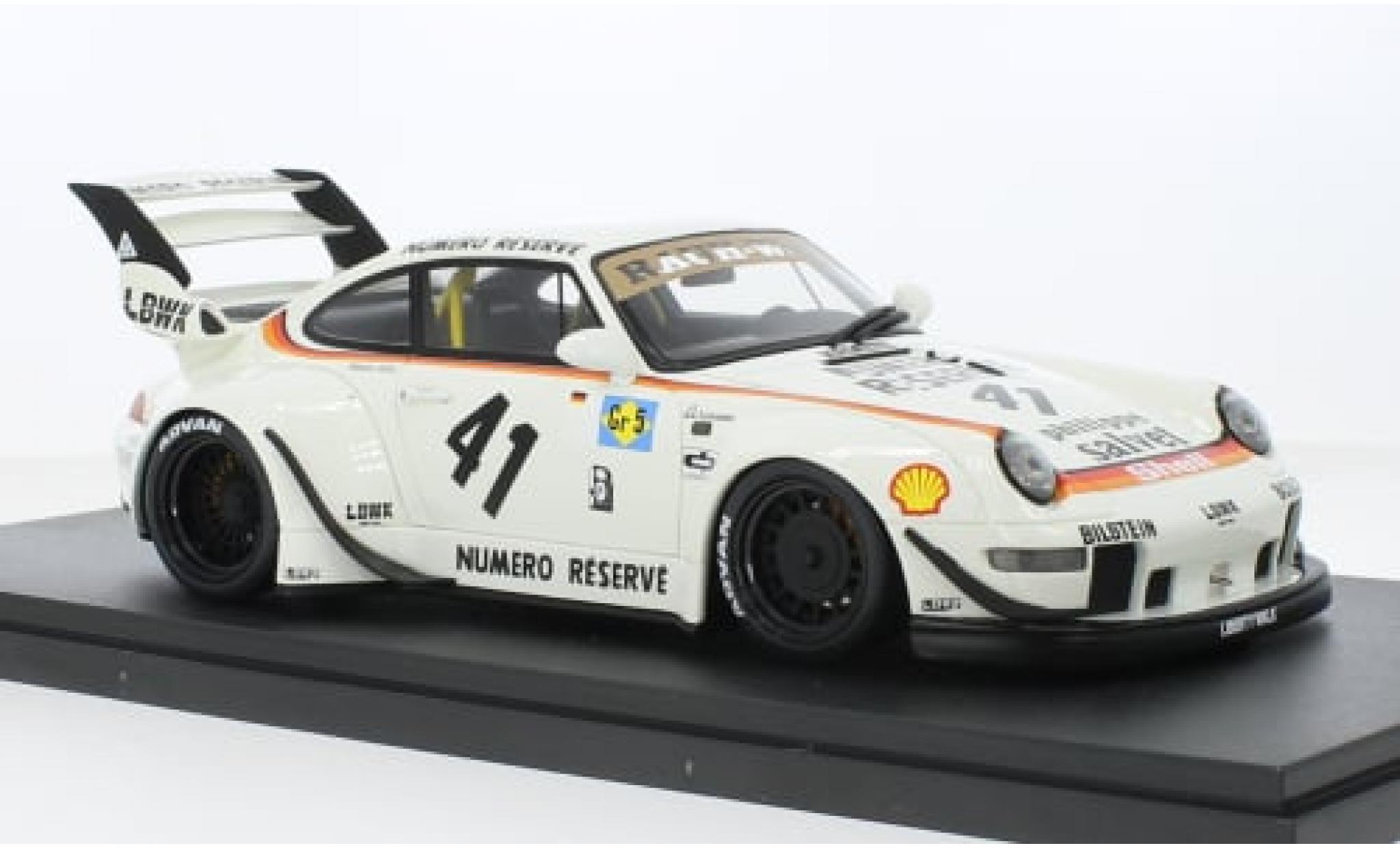 Porsche 993 RWB 1/18 GT Spirit 911  wit Kato-San 1:18 modelauto