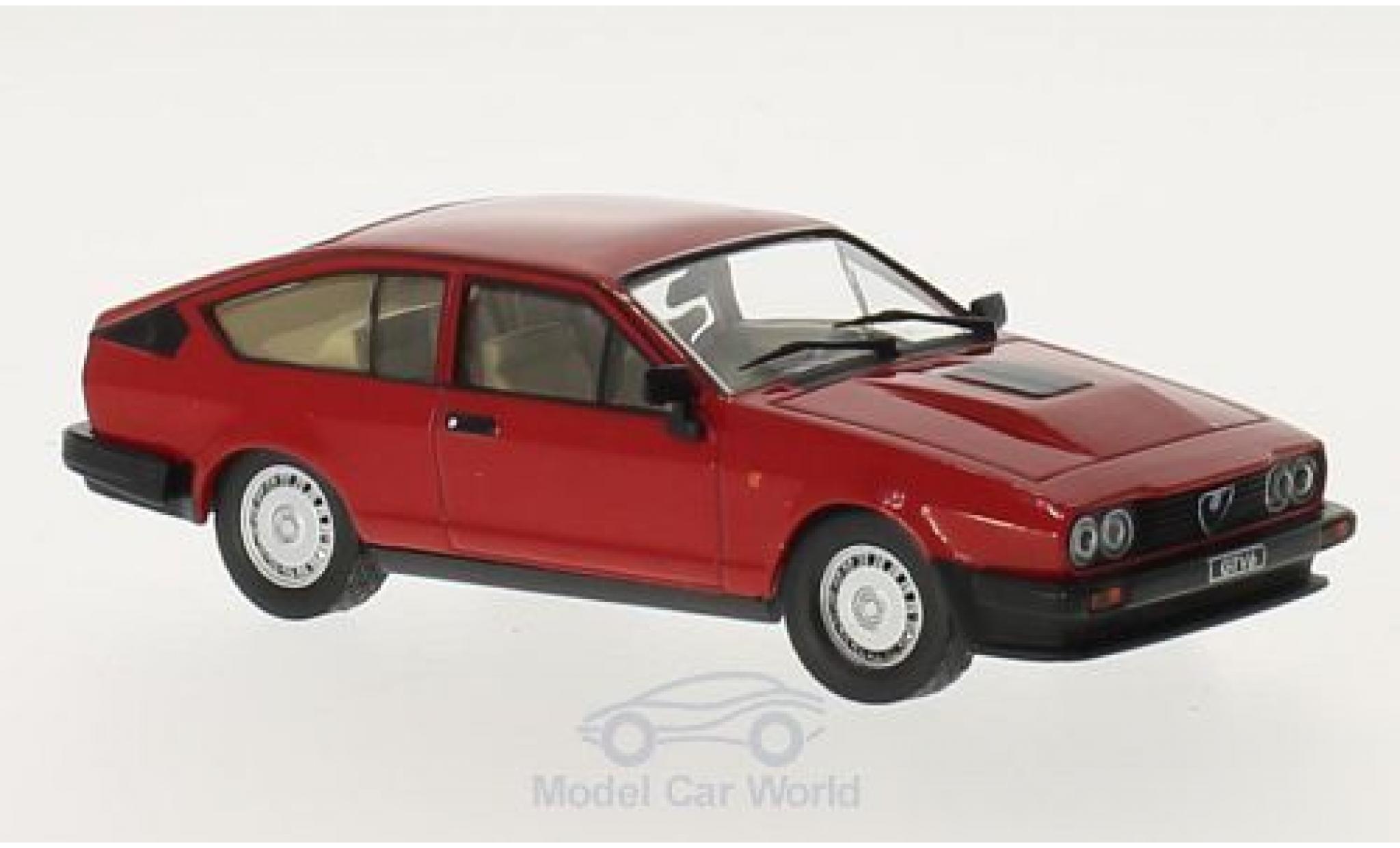 Alfa Romeo GT 1/18 GTI Collection V6 2.5 rood 1980 modelauto