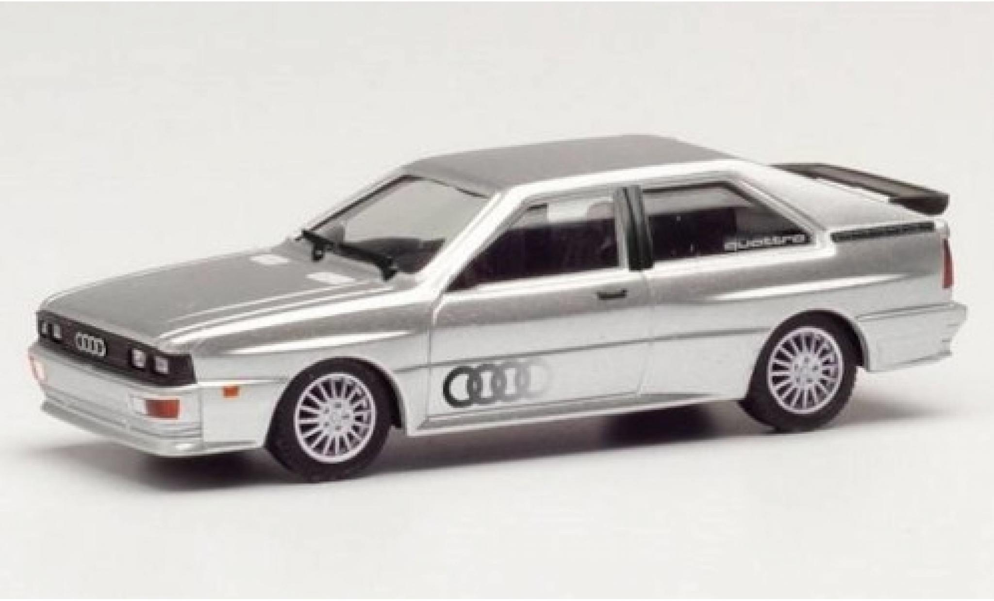 Audi Quattro 1/87 Herpa grijs/Dekor modelauto