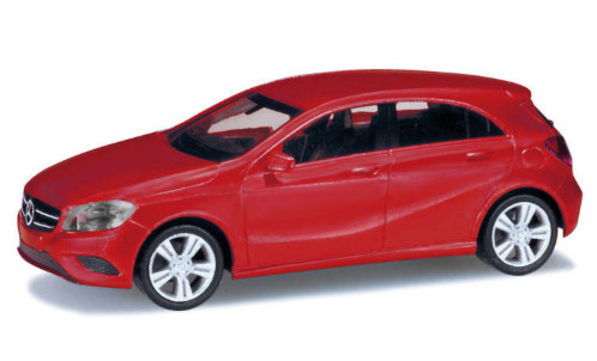 Mercedes Classe A 1/87 Herpa metallic rood modelauto