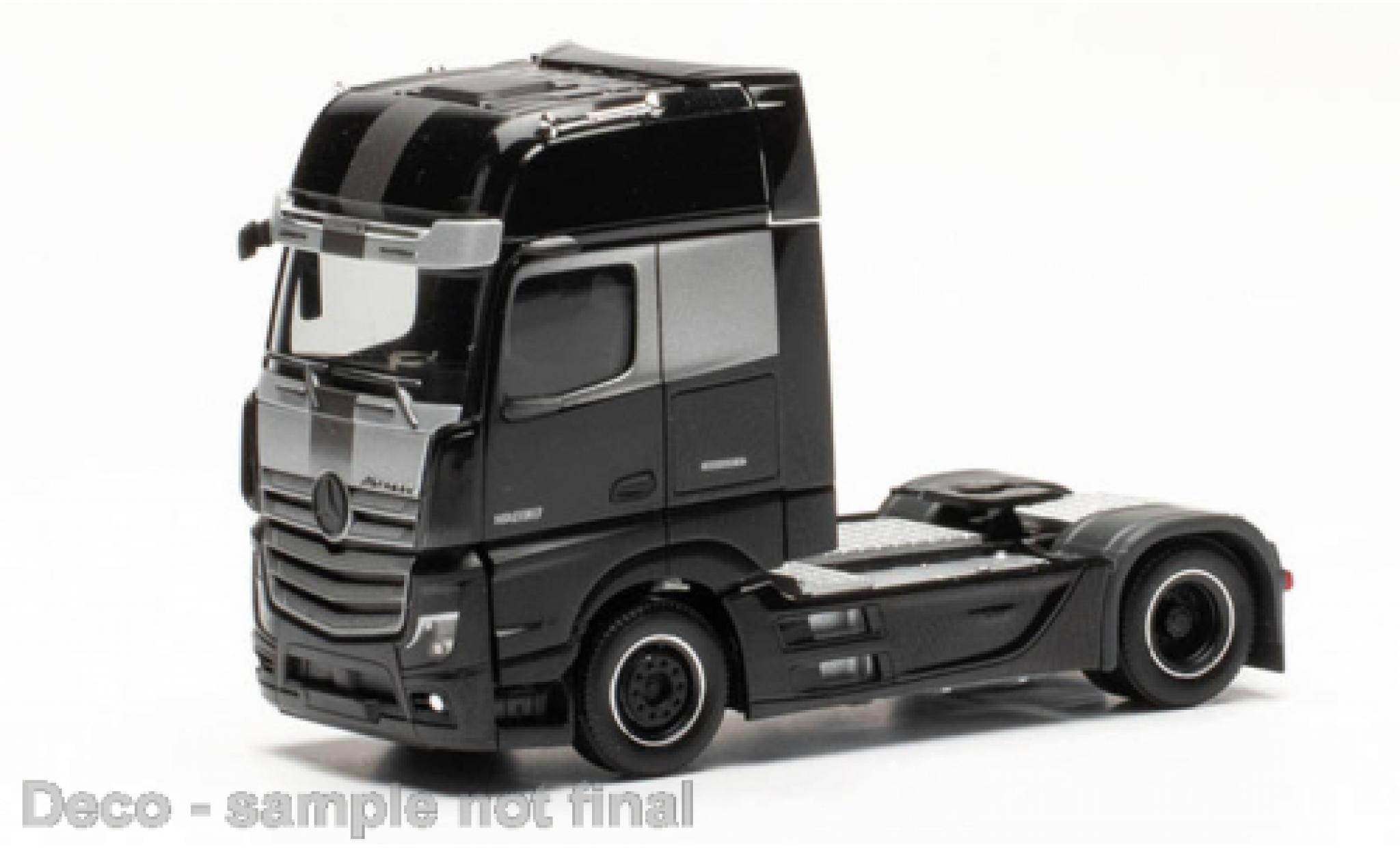 Mercedes Actros 1/87 Herpa Gigaspace Edition 3 matte zwart modelauto