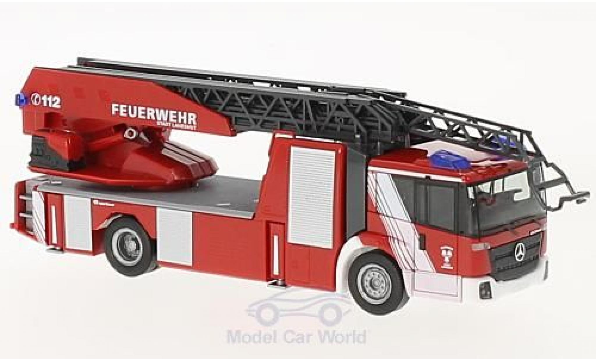 Mercedes Econic 1/87 Herpa Drehleiter Brandweer Landshut modelauto