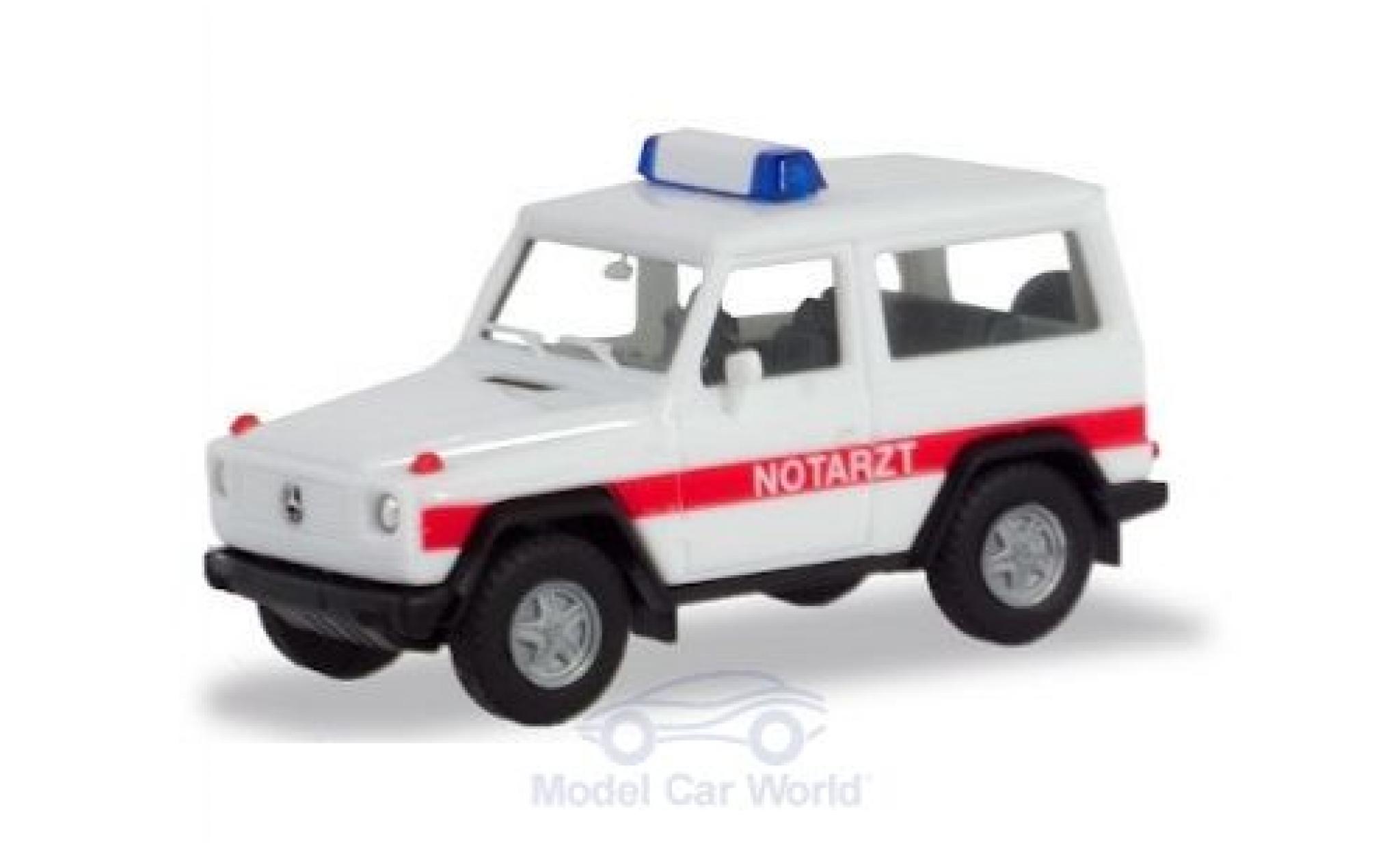 Mercedes Classe G 1/87 Herpa G-Modell Notarzt modelauto