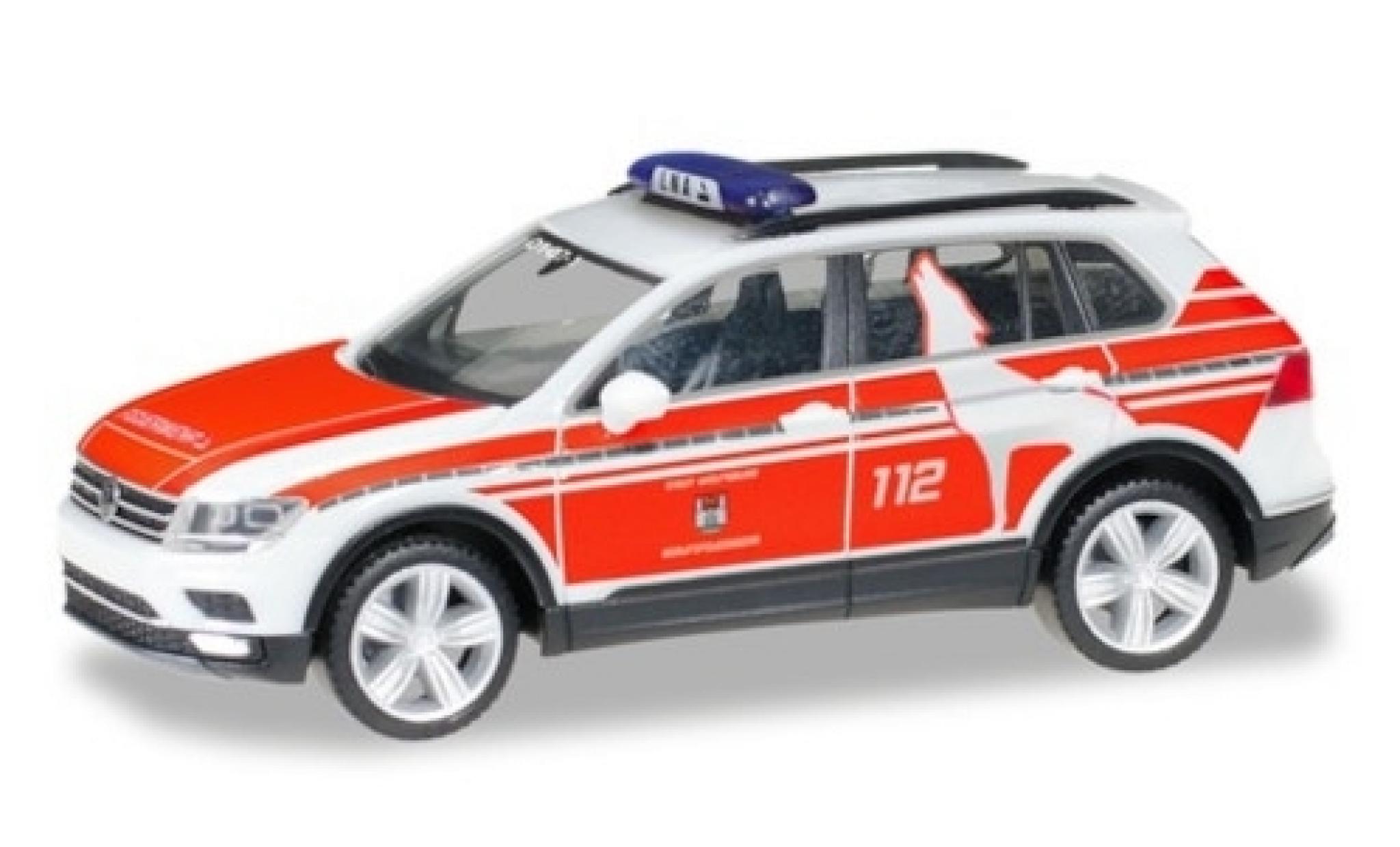 Volkswagen Tiguan 1/87 Herpa Brandweer Wolfsburg Notarztfahrzeug modelauto