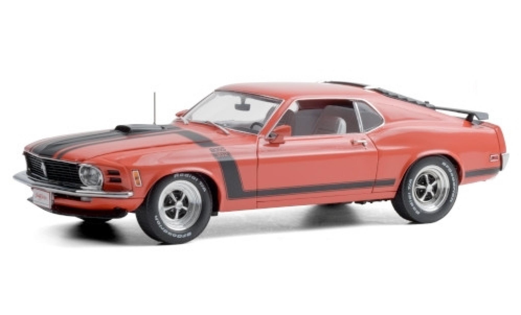 Ford Mustang 1/18 Highway 61 Boss 302 rood/matt-zwart 1970 modelauto