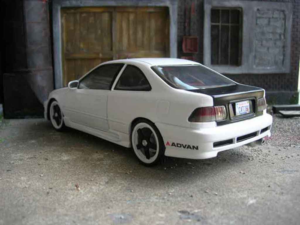 Honda Civic Si ek jdm coupe 1/18 Hot Wheels